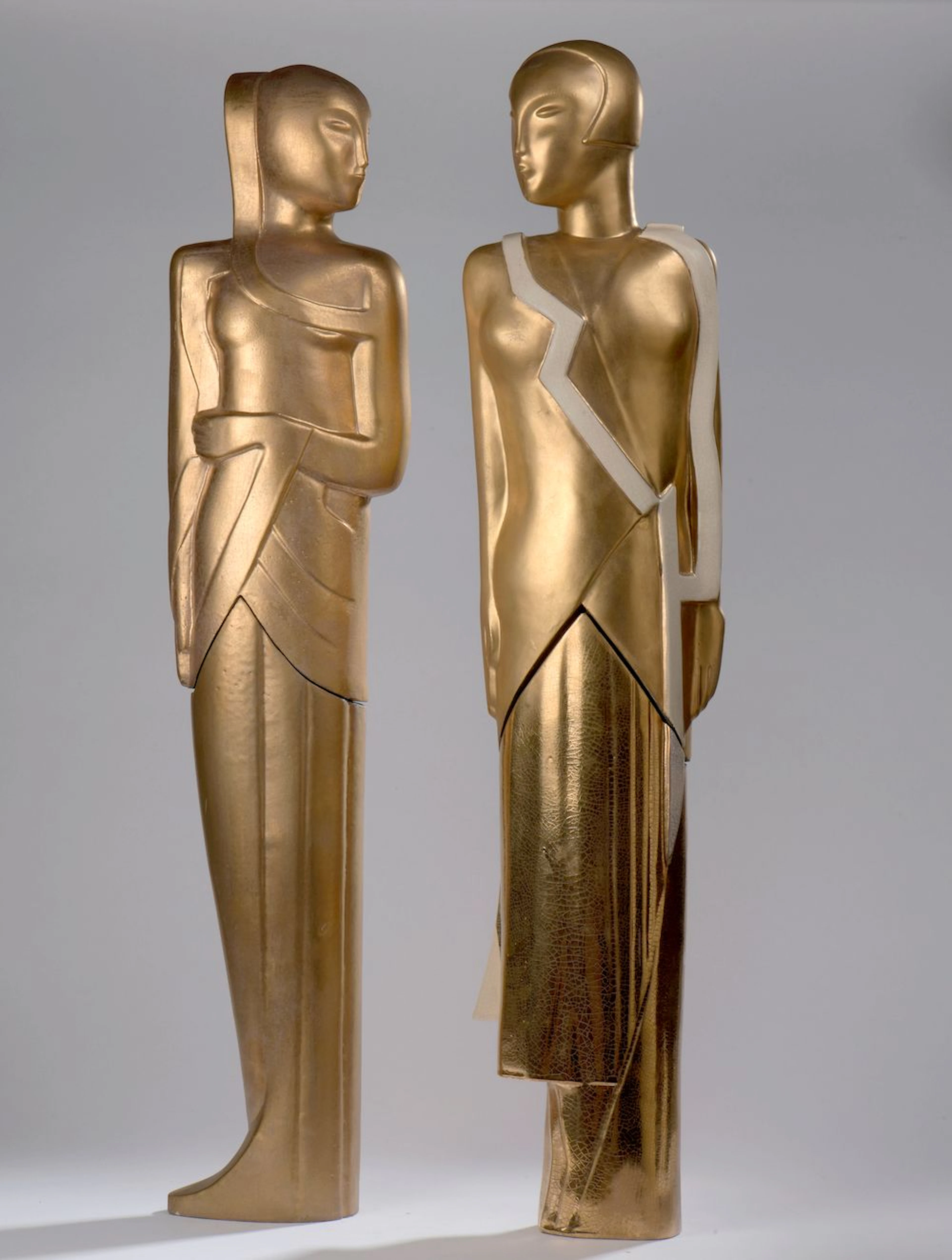 Dans le goût de Gustave MIKLOS. Femmes debout.... - Lot 193 - Le Floc'h