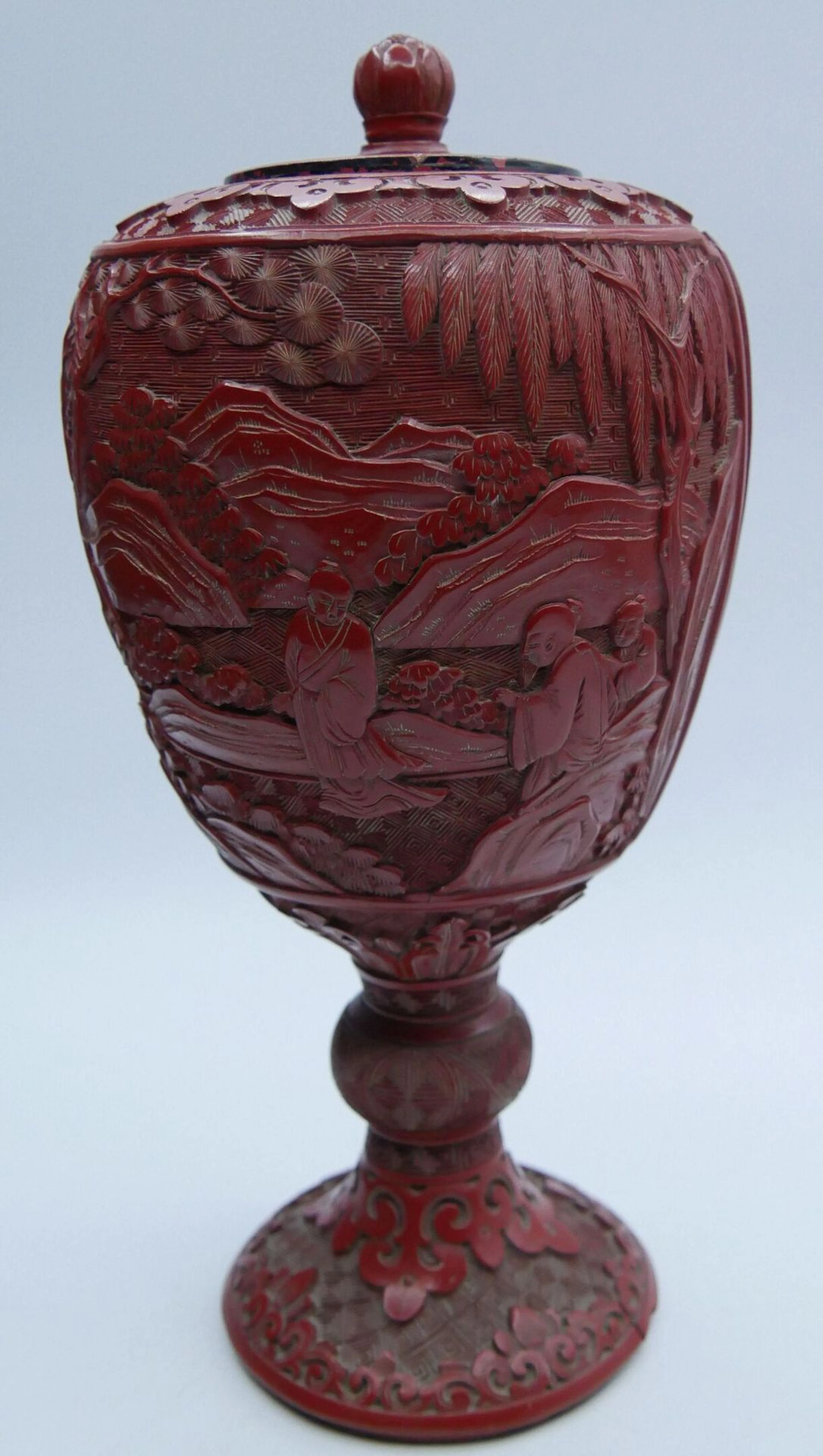 CHINE - XIXe siècle Pot couvert sur piédouche... - Lot 171 - Morand & Morand