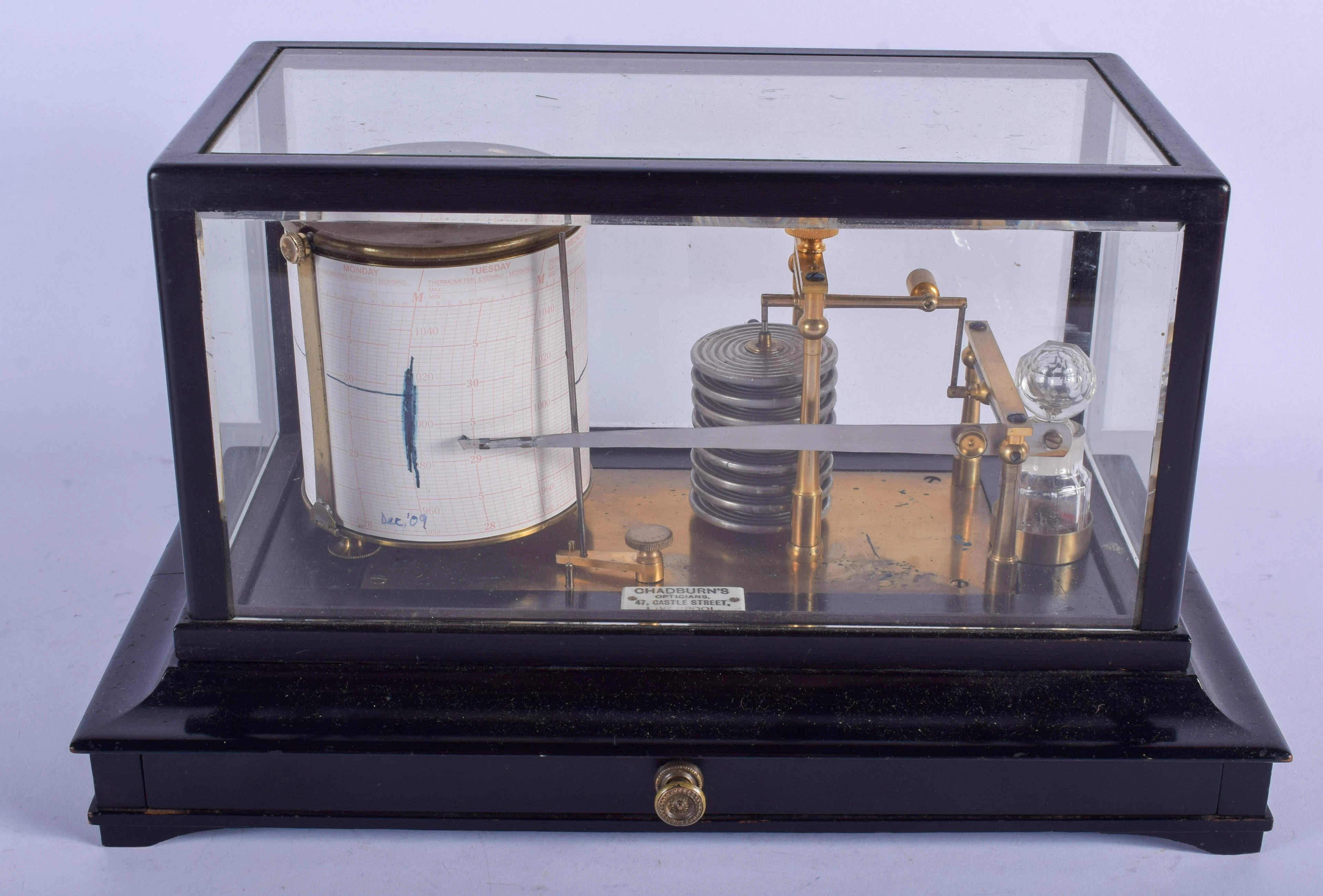 AN ANTIQUE CHADBURNS OF LIVERPOOL BAROGRAPH. 33 cm x 22