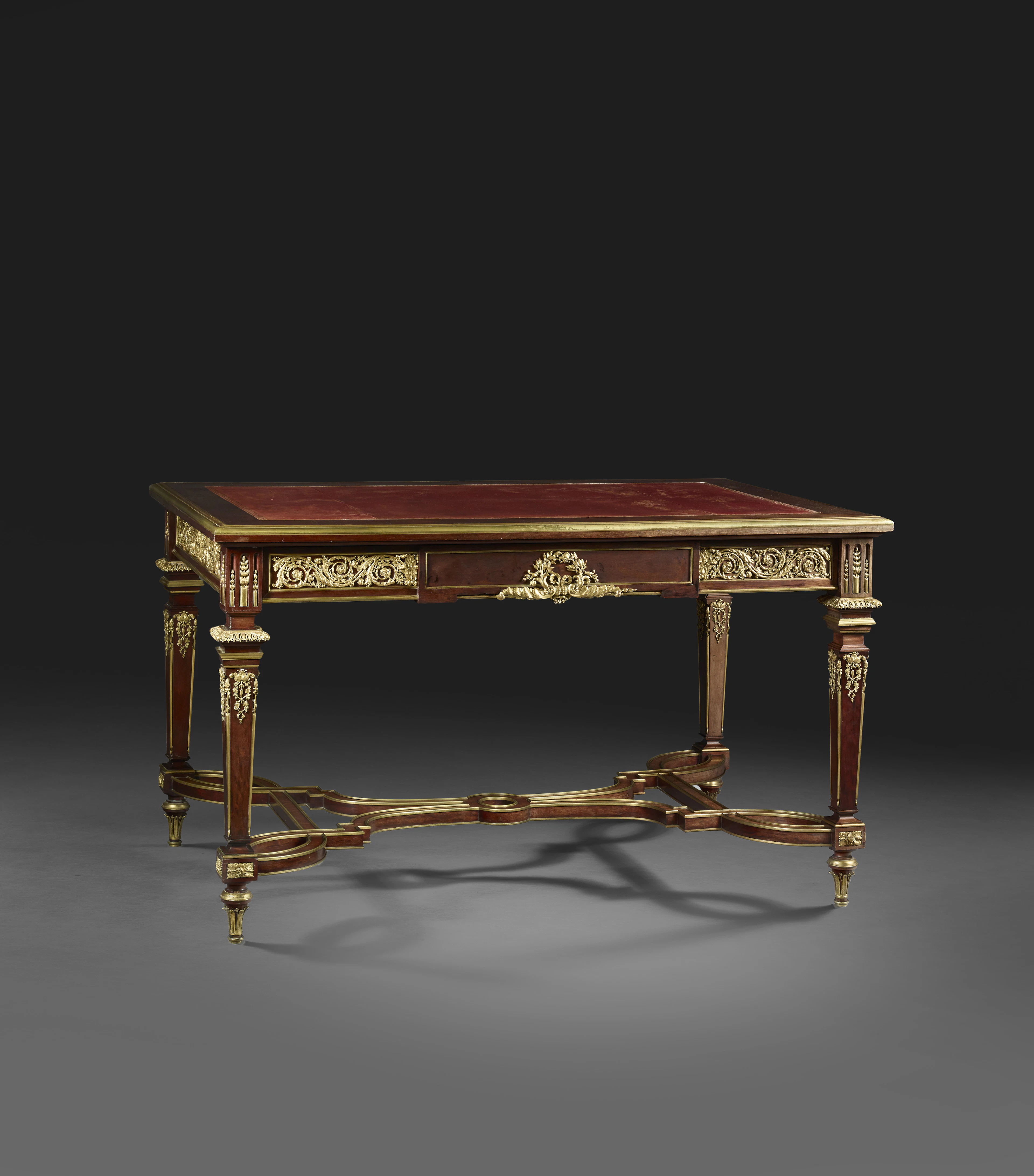 BUREAU DE STYLE LOUIS XVI