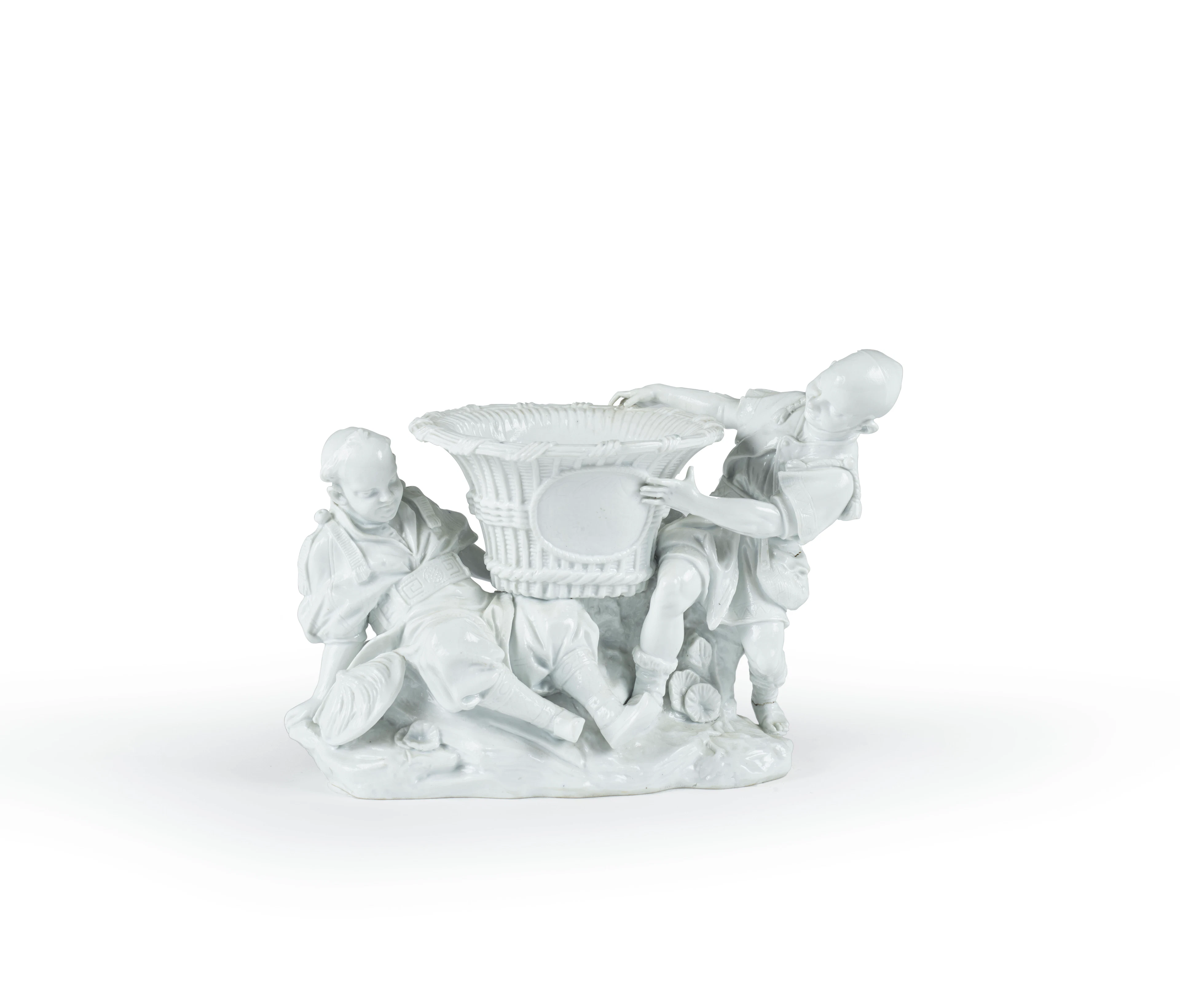 JARDINIÈRE EN PORCELAINE BLANCHE DE SAMSON DU XIXe SIÈCLE
