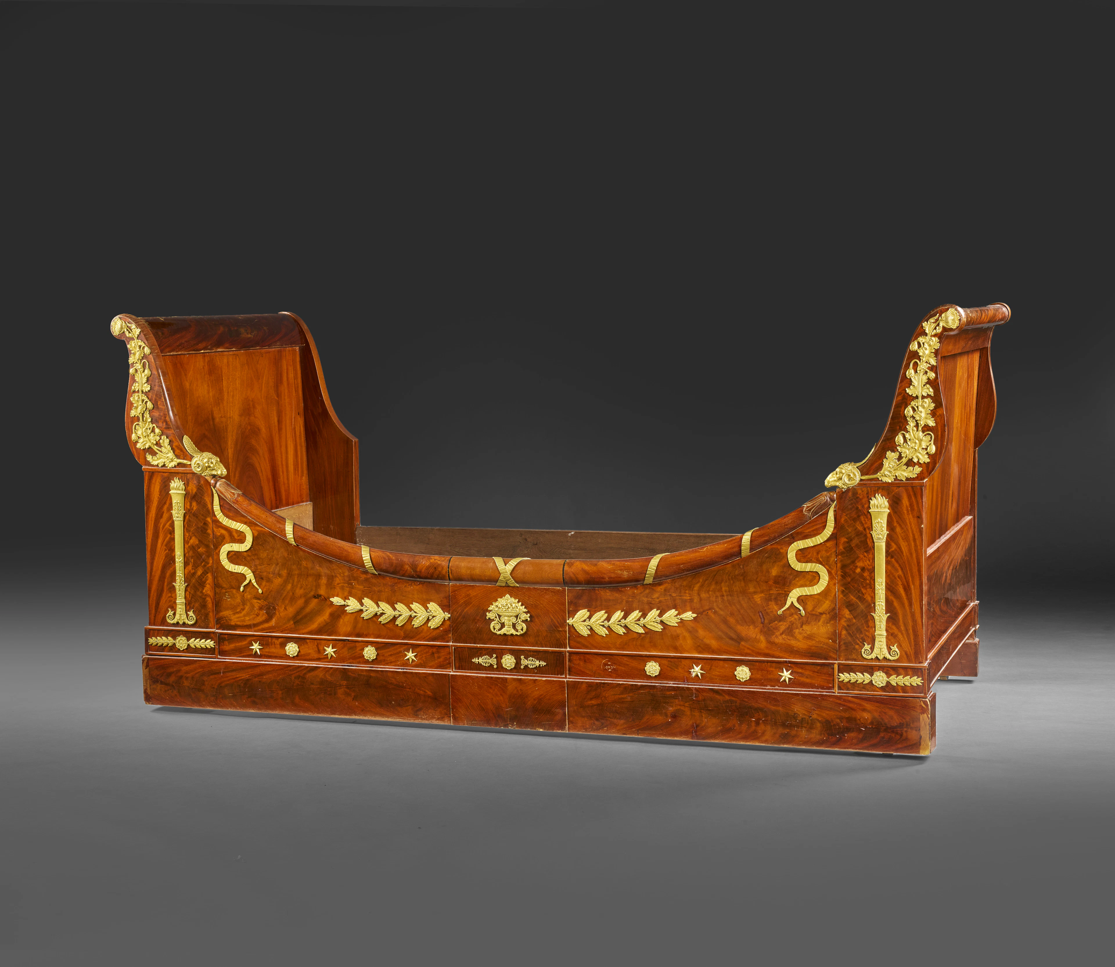 LIT BATEAU D’ÉPOQUE EMPIRE
