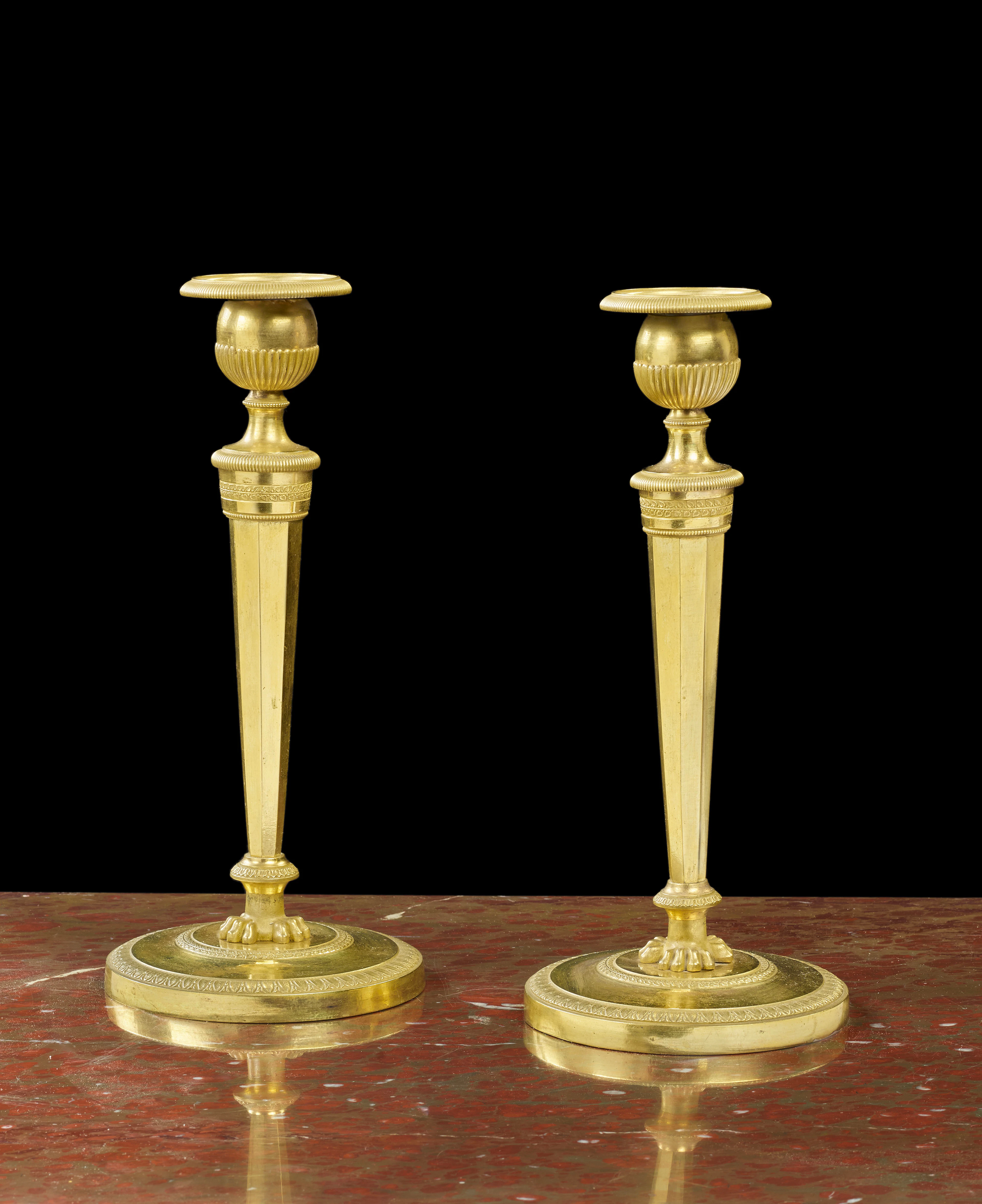 PAIRE DE FLAMBEAUX D'ÉPOQUE EMPIRE