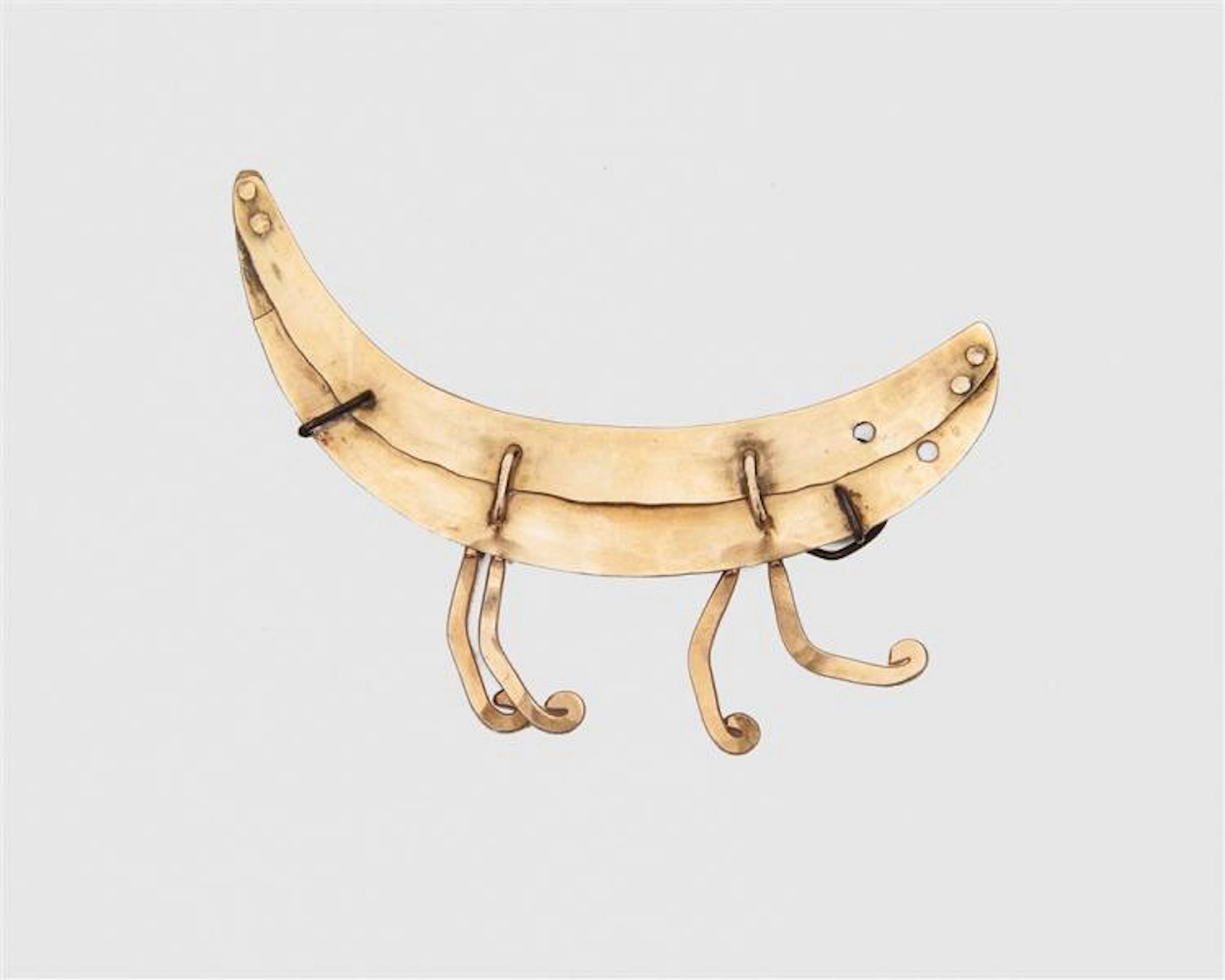 ALEXANDER CALDER (American, 1898-1976) Gold Brooch