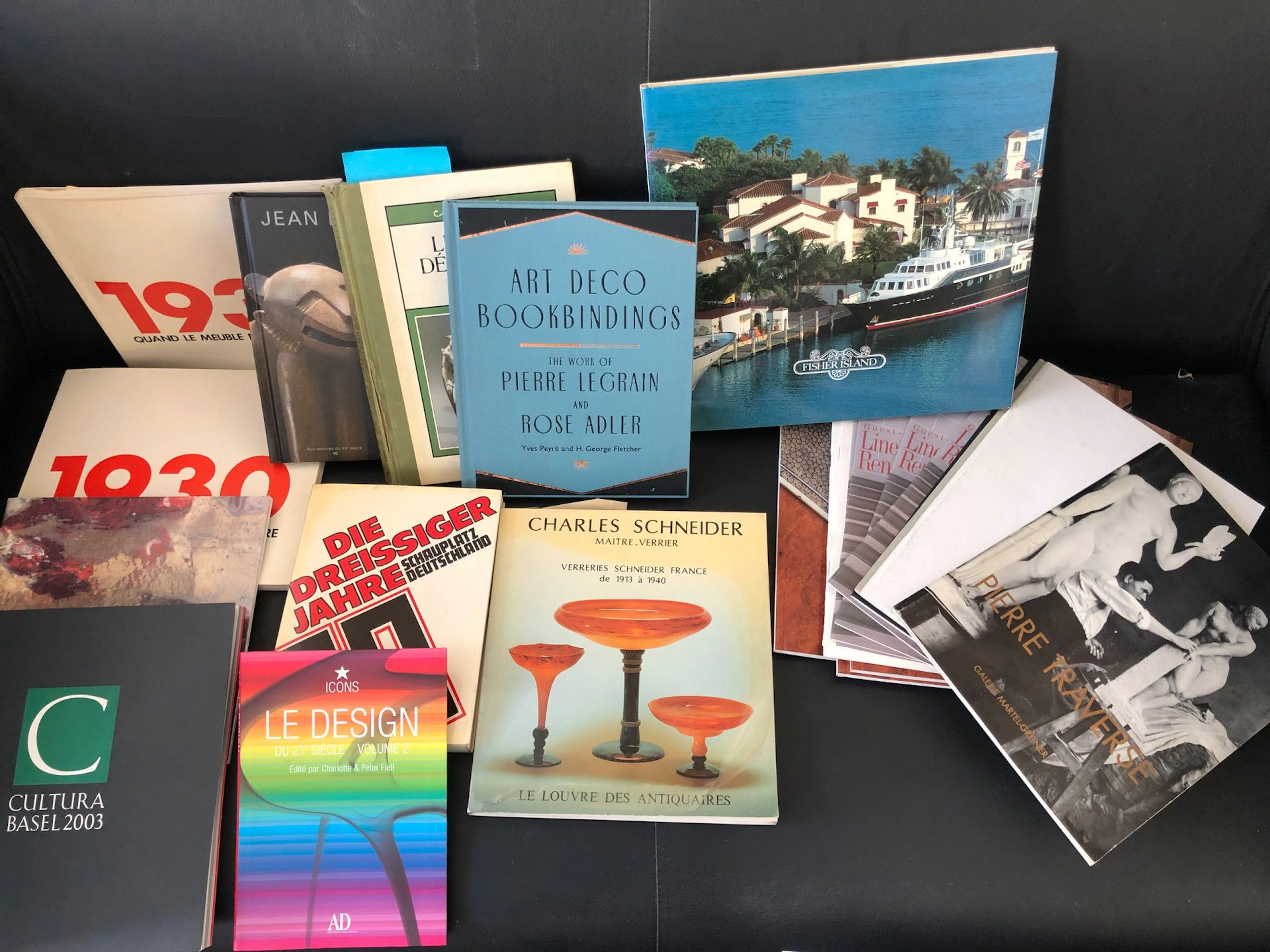 Réunion de livres comprenant Le Design,... - Lot 8 - Art Richelieu - Castor Hara