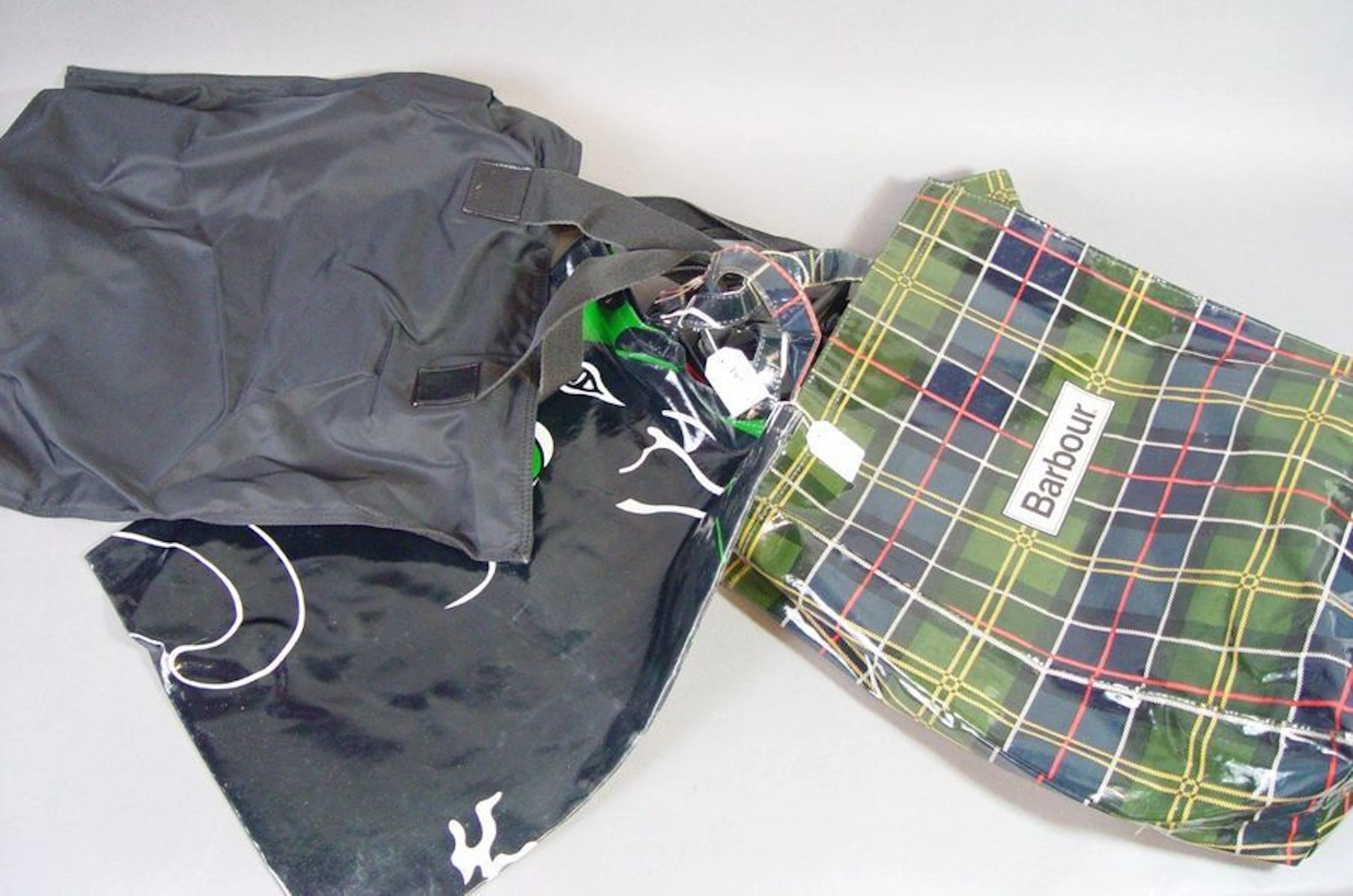 397- Lot de sacs : Barbour : sac à deux...