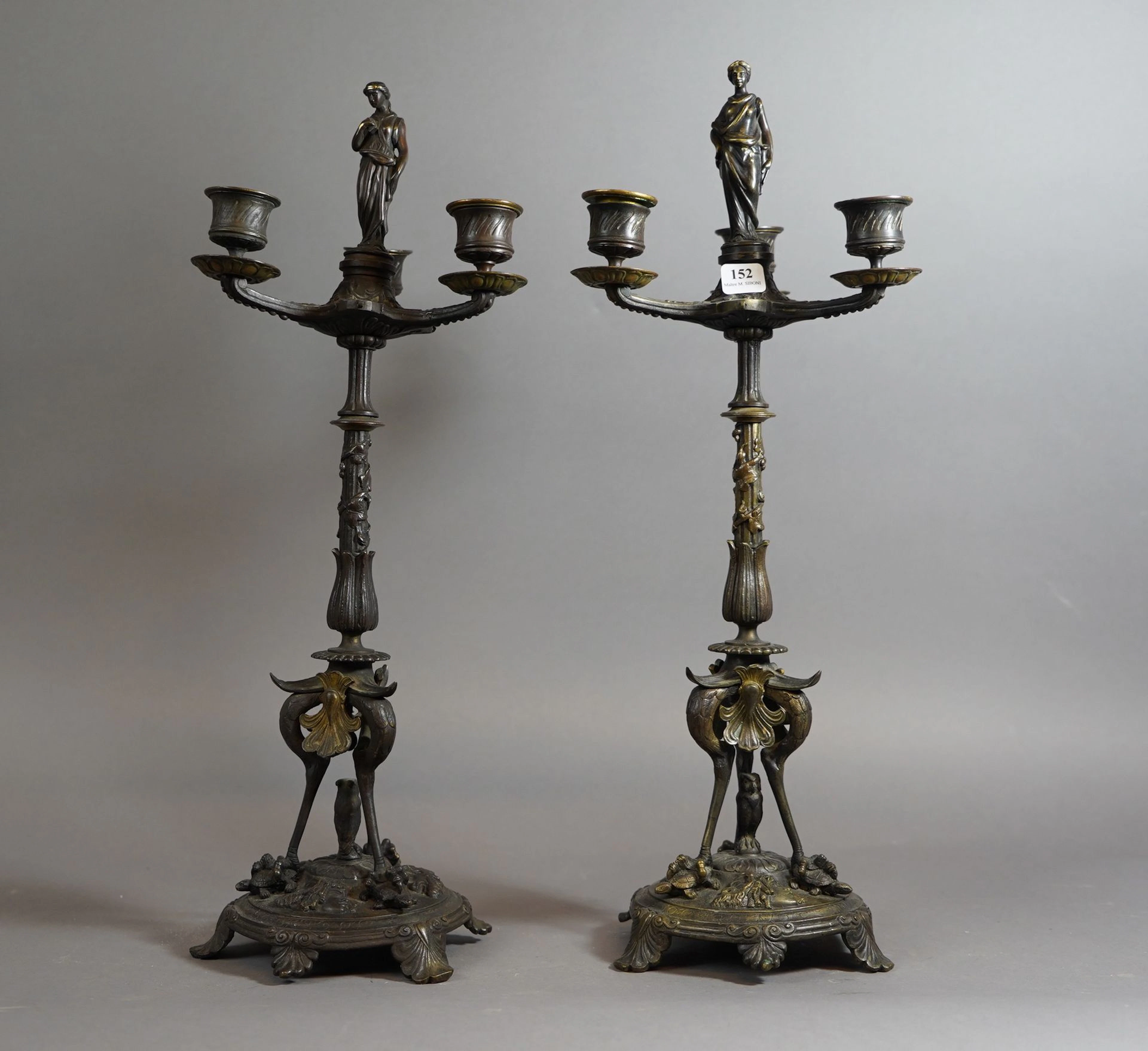 152- Paire de candélabre à trois branches... - Lot 152 - Siboni