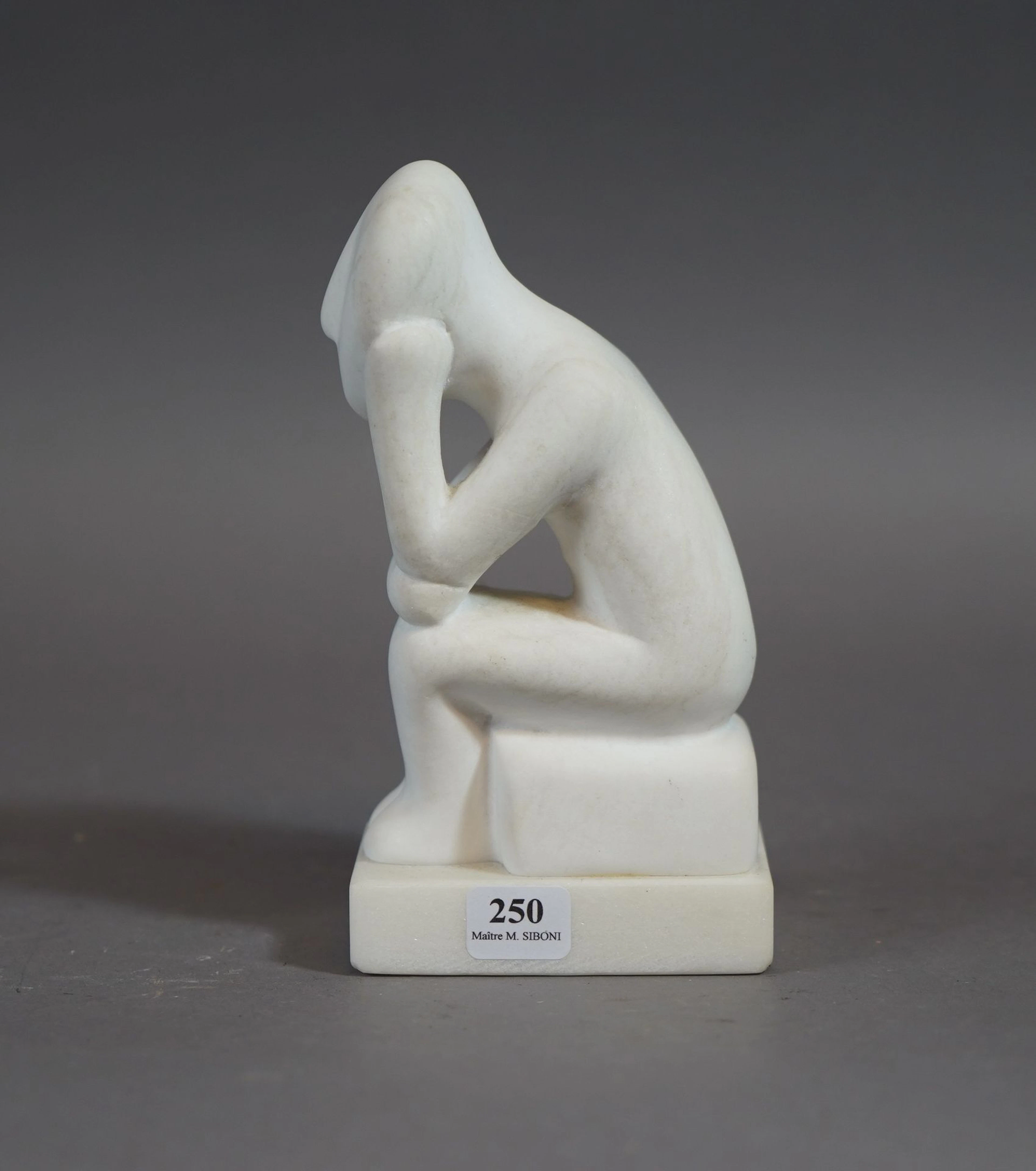 250- ''Le penseur'' Statue en albâtre - Lot 250 - Siboni