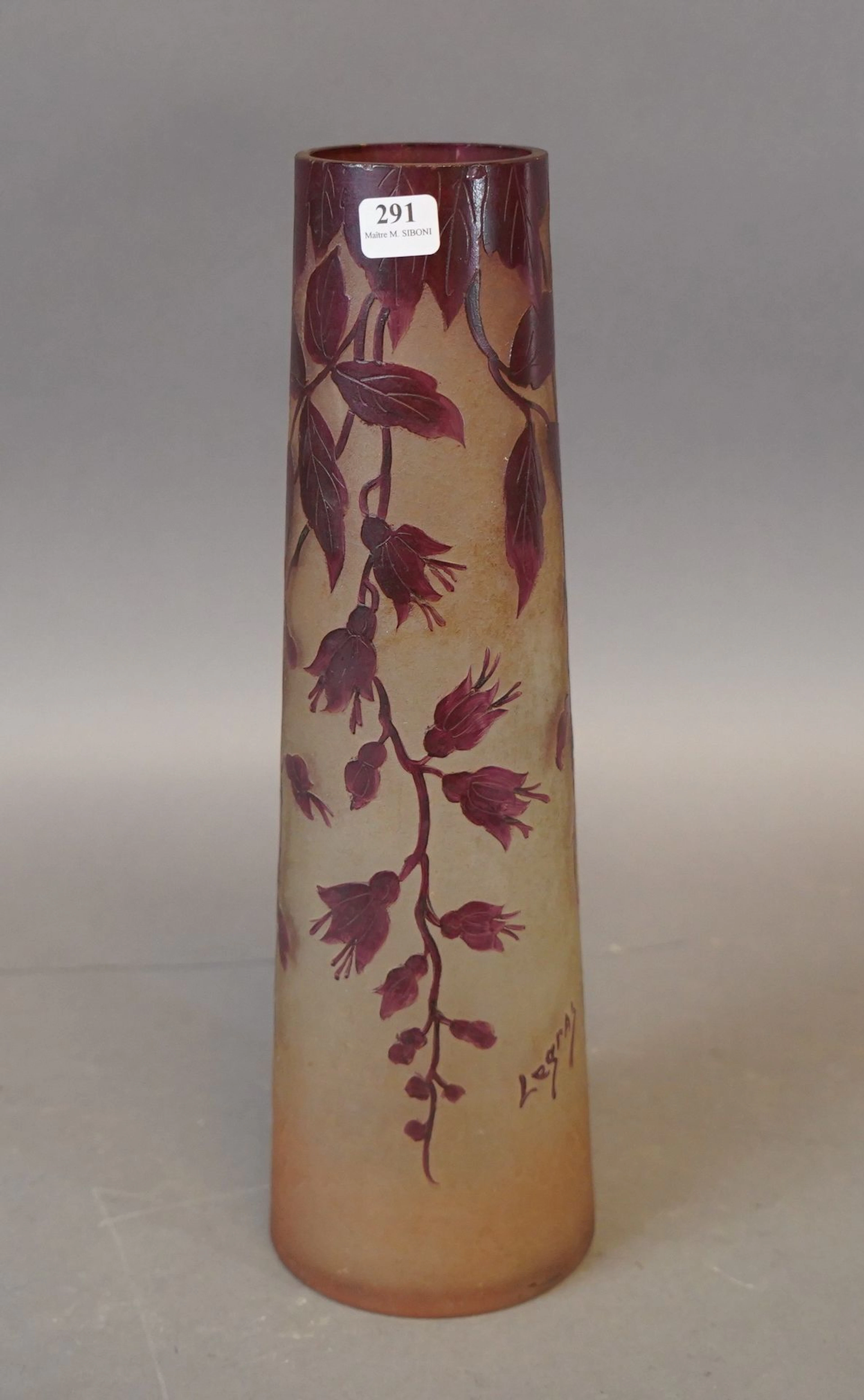 291- LEGRAS Vase en verre à décor de fuchsia... - Lot 291 - Siboni