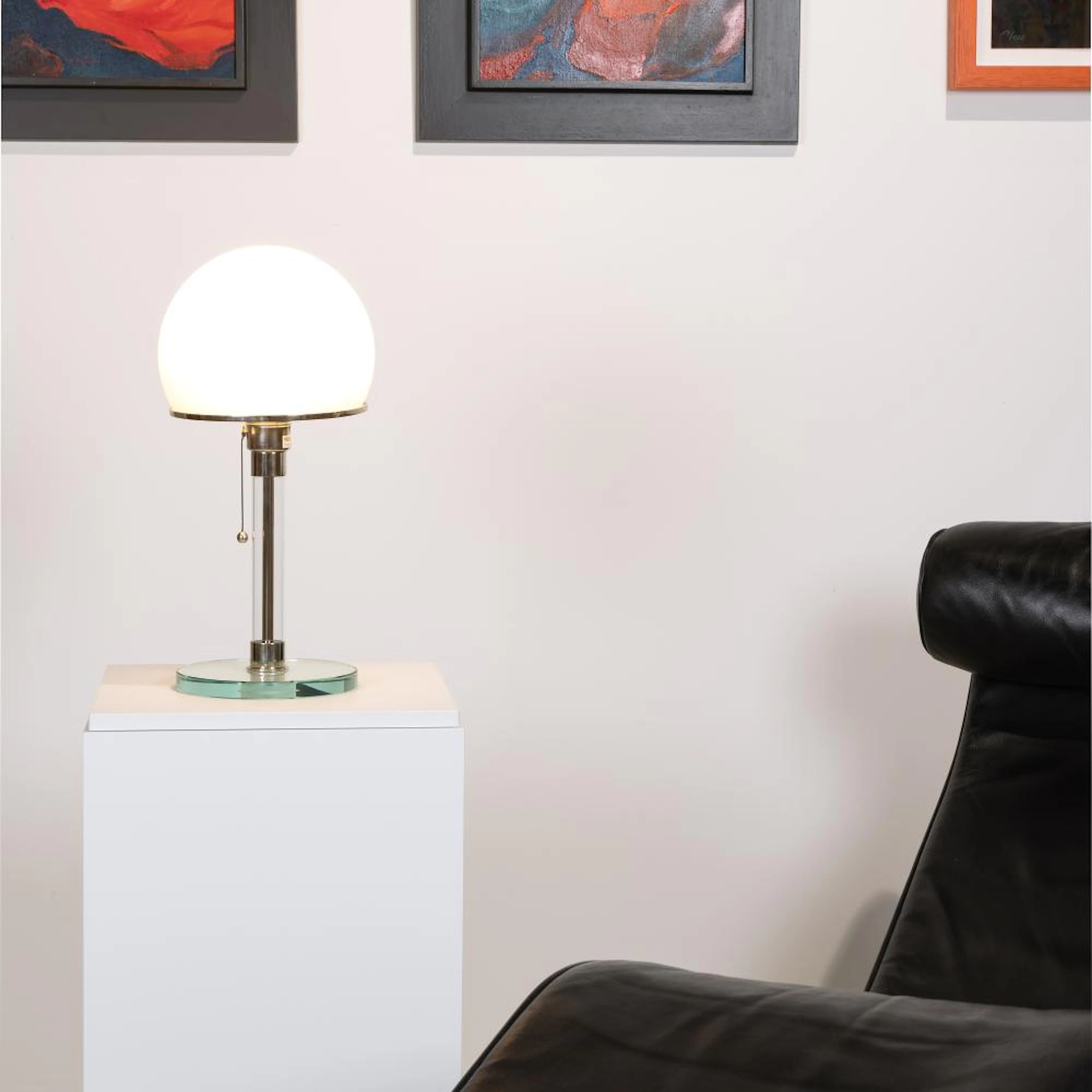 Tecnolumen Bauhaus Tischleuchte WG 24, Entwurf von Wilhelm Wagenfeld