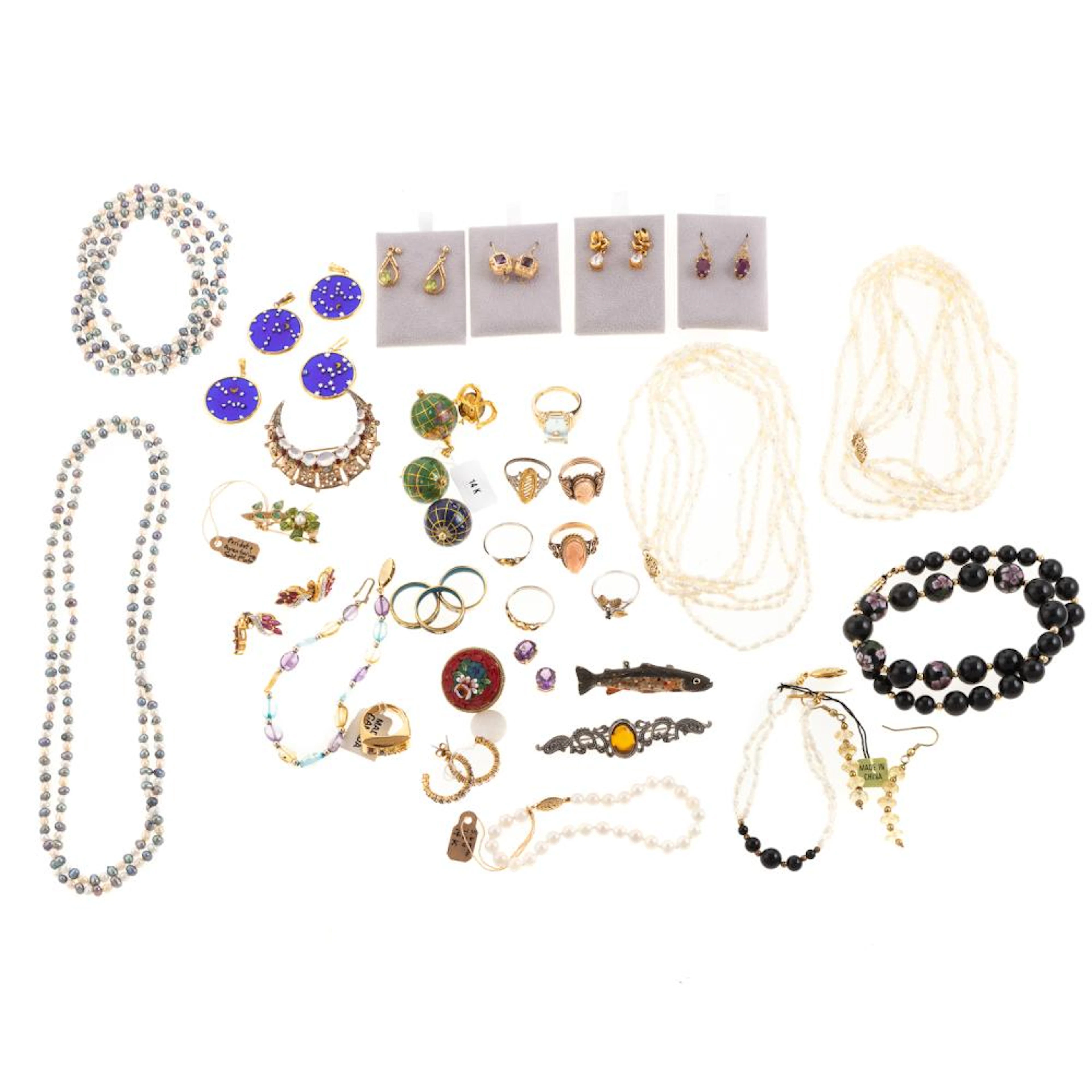 An Assortment of 14K & Silver Jewelry