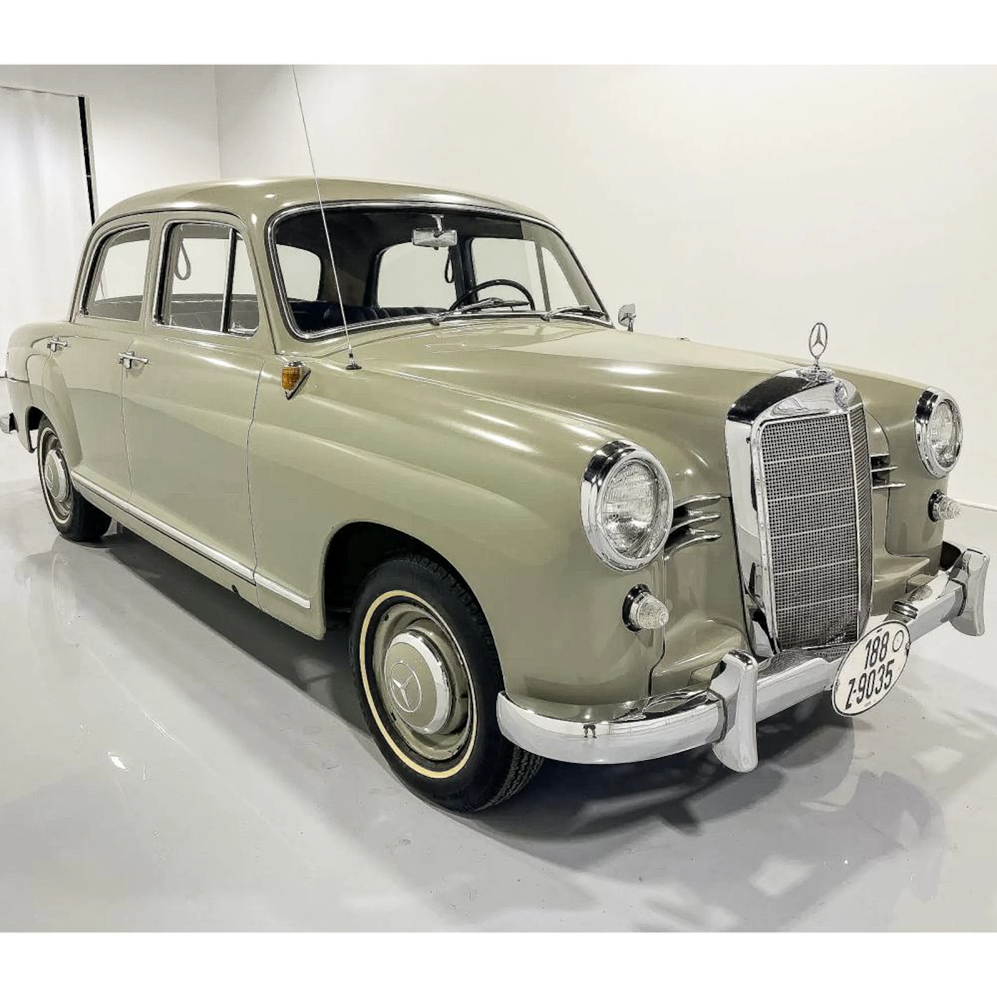 1958 Mercedes- Benz 180 Seda