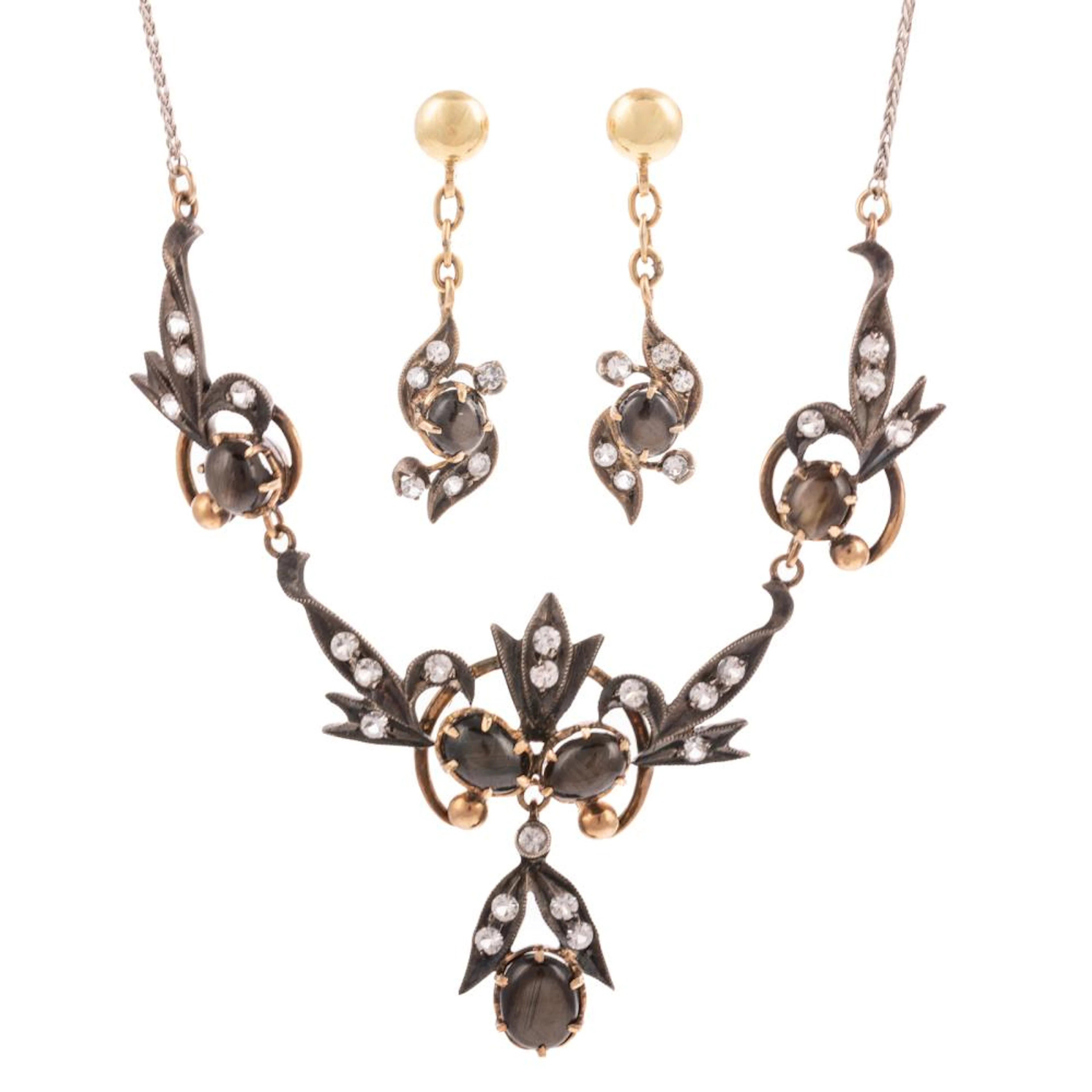 An Antique Style Necklace & Earrings Set in 14K