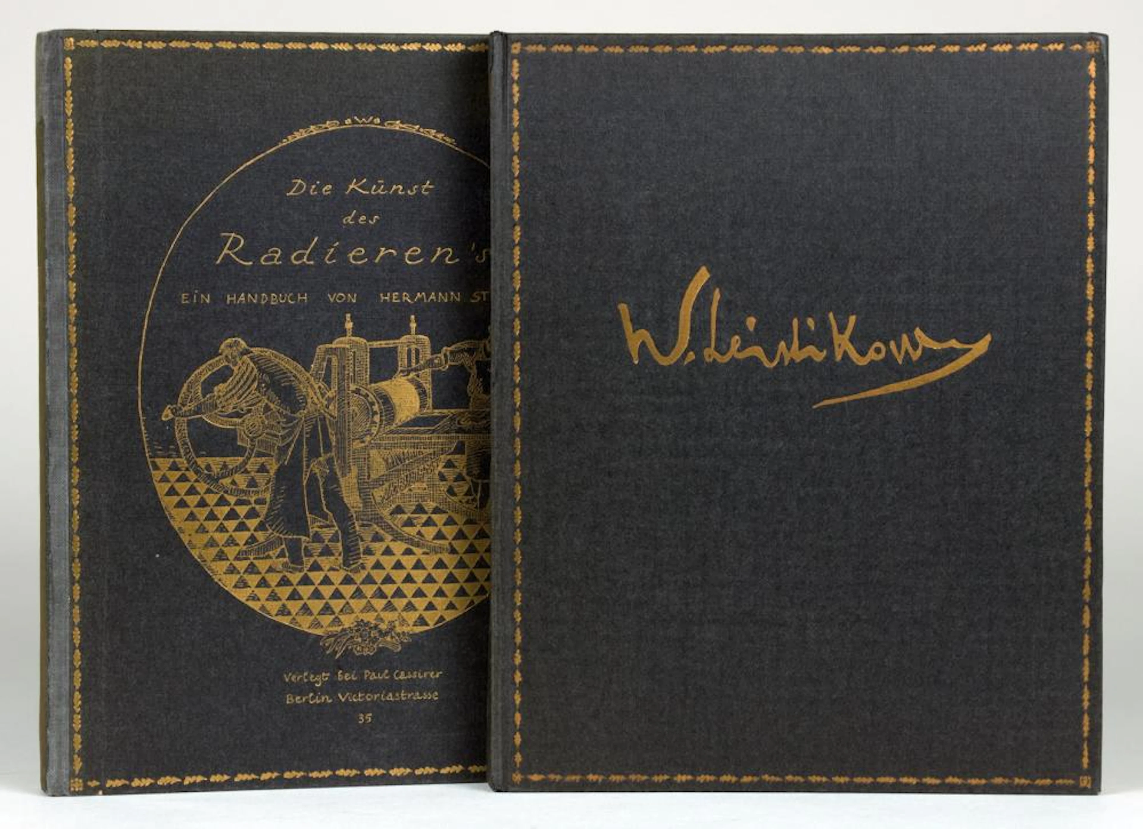 ZWEI MONOGRAPHIEN DES PAUL CASSIRER VERLAGS MIT ORIGINALRADIERUNGEN.