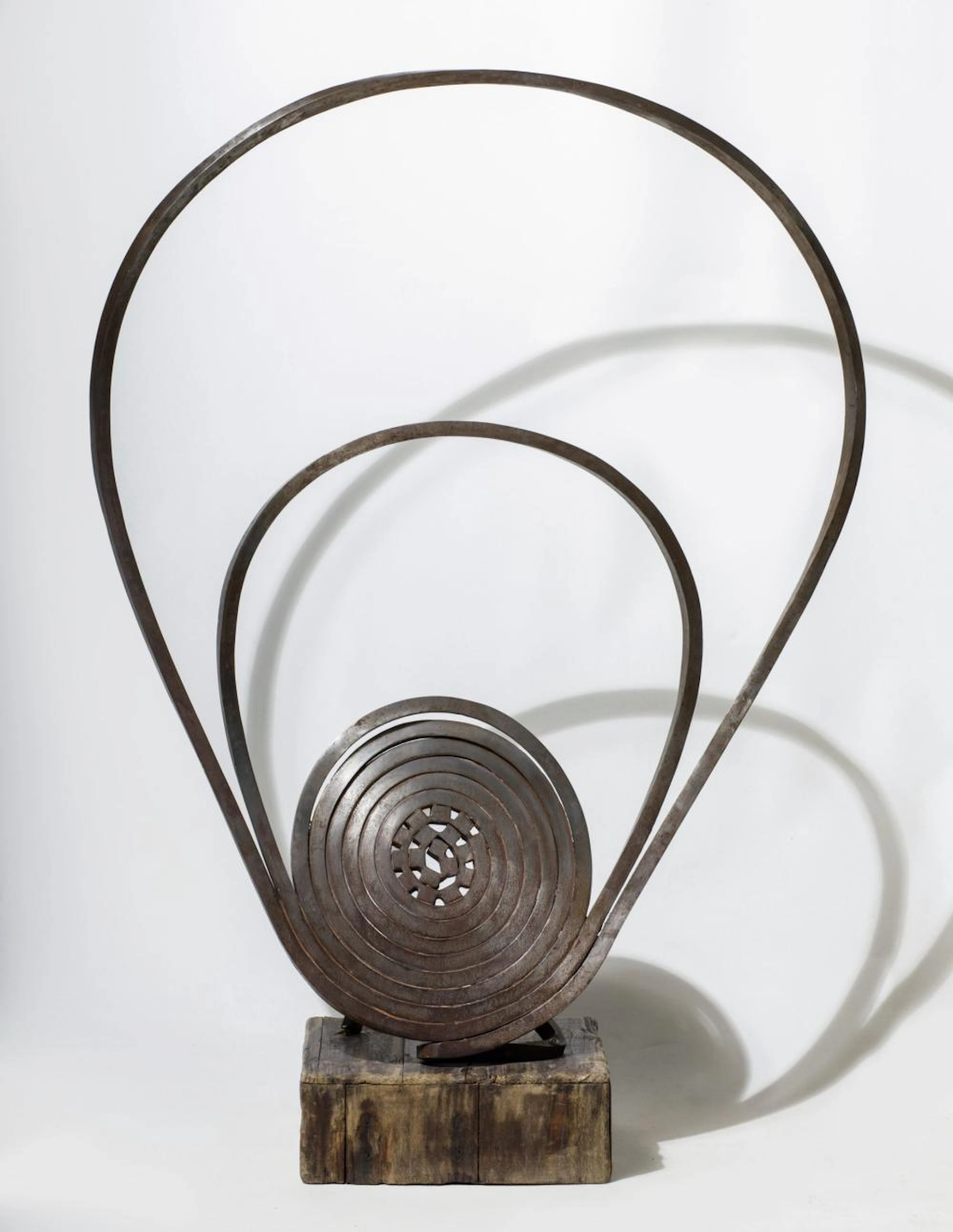 MARTIN CHIRINO Las Palmas (Gran Canaria) (1925) / Madrid (2019) "Wind", 1963-64