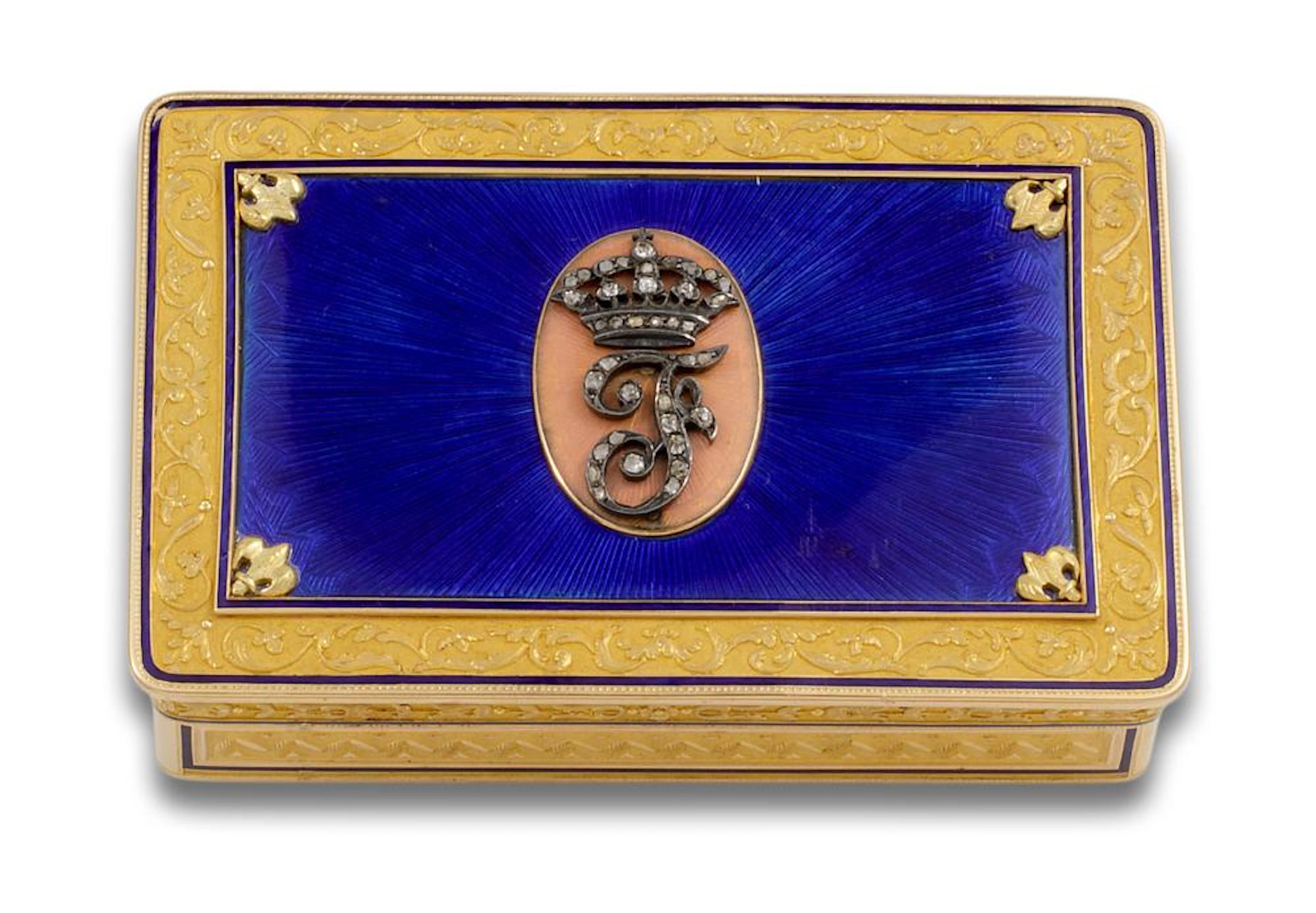 SNUFF BOX, FRANCE 19th century CENTURY, IN GOLD, SILVER, ENAMEL AND DIAMONDS