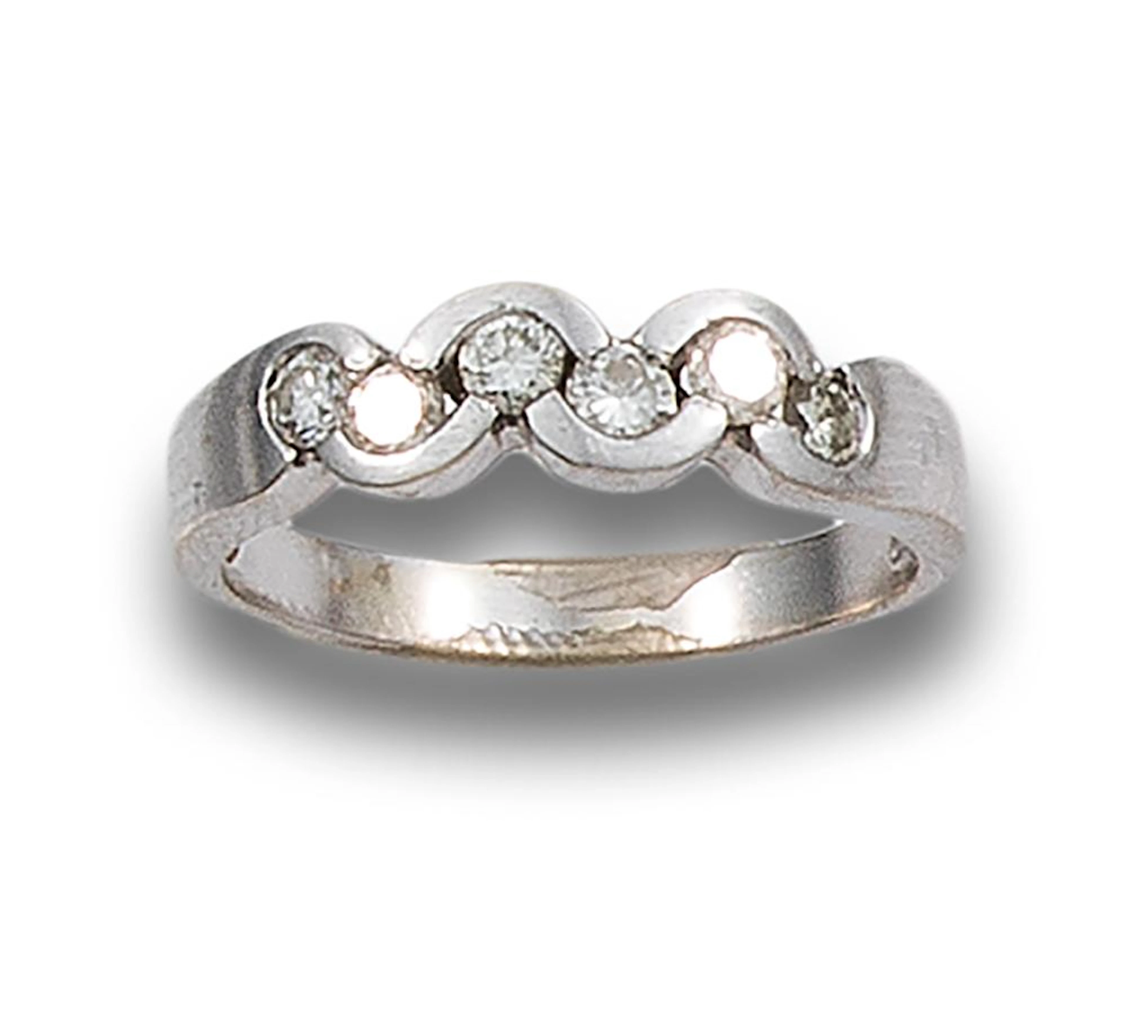 RING WITH DIAMONDS, IN WHITE GOLD