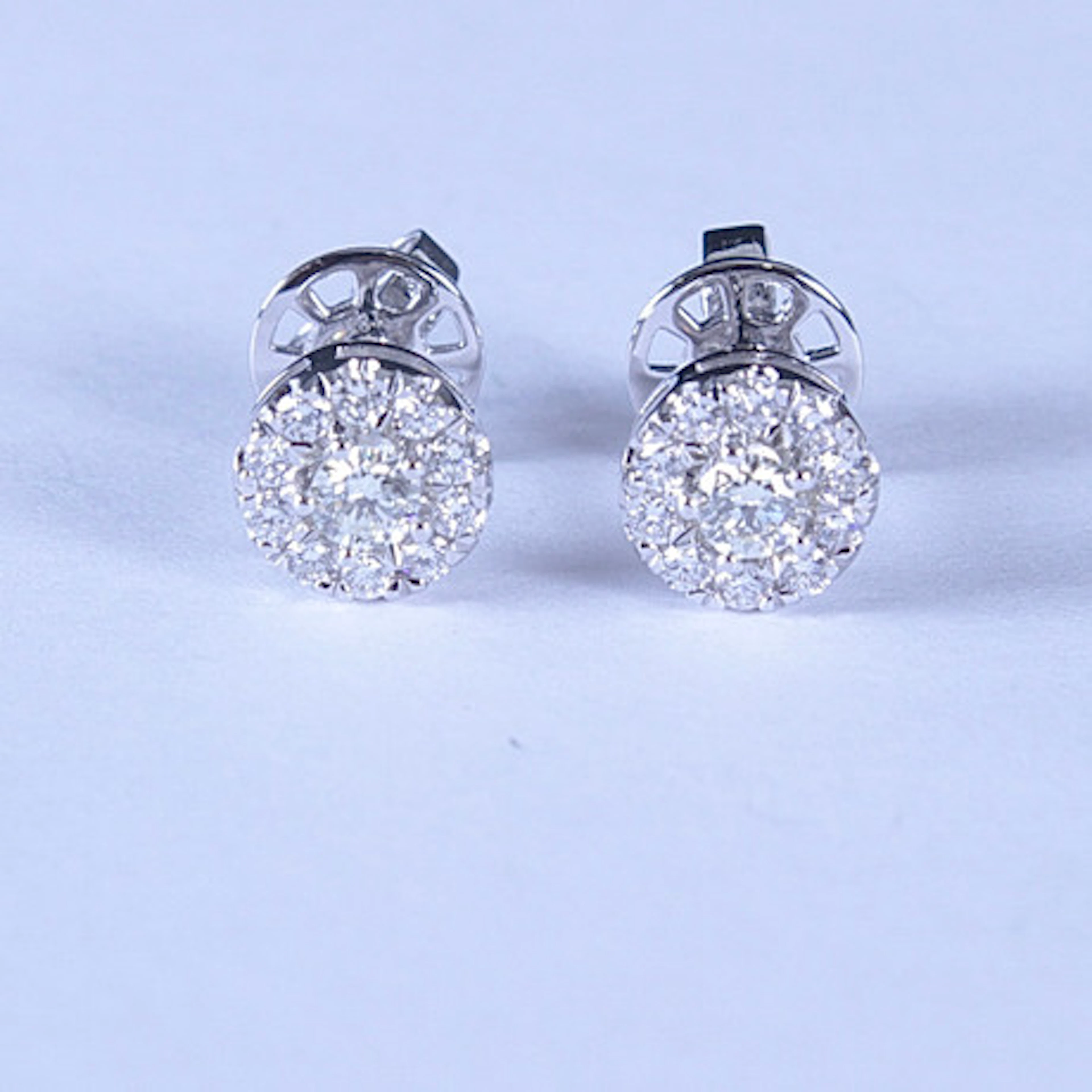 DIAMANTÖRHÄNGEN, ett par, totalt 0,43ct, v…