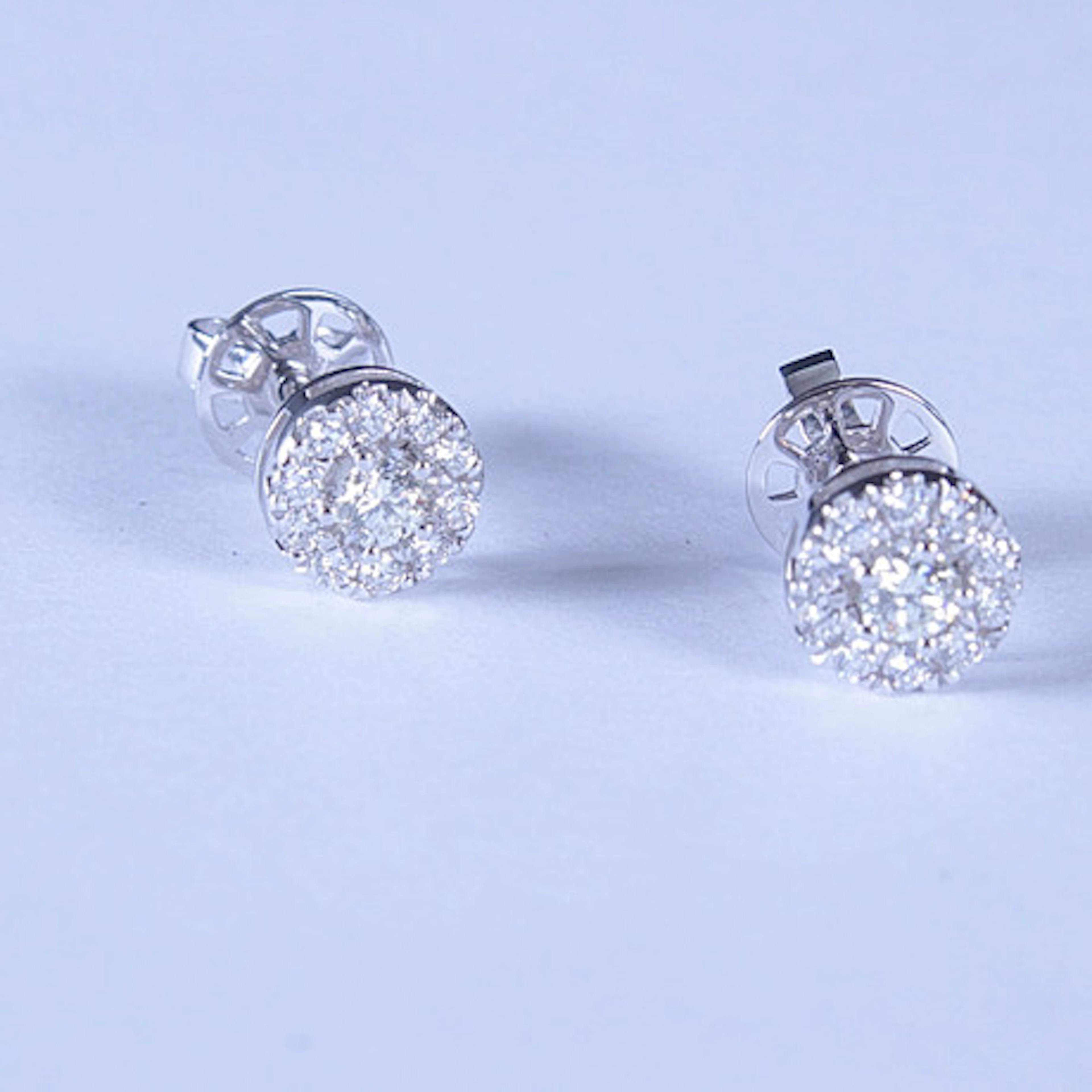 DIAMANTÖRHÄNGEN, ett par, totalt 0,42ct, v…