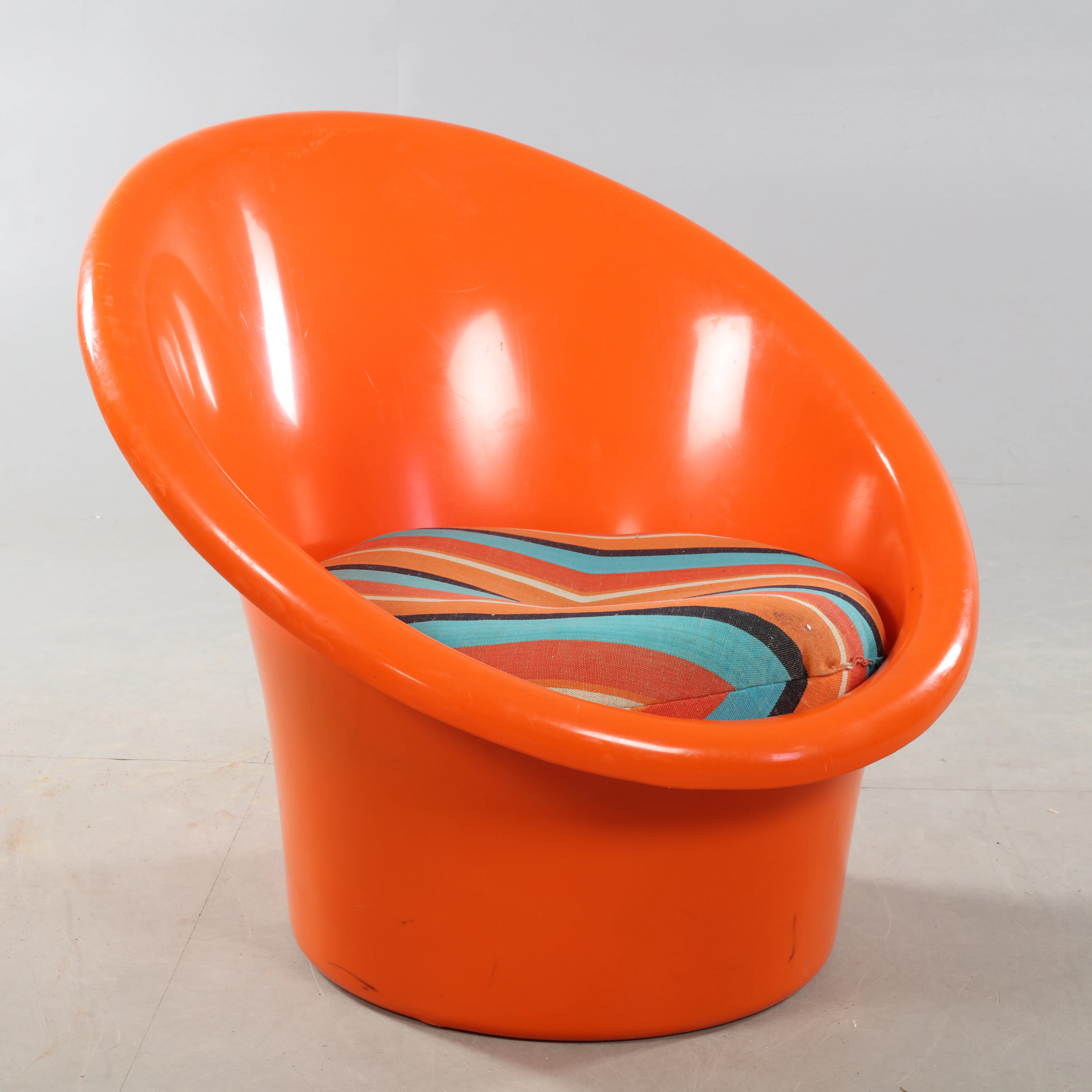 IKEA "Skopa", plastfåtölj, Olle Gjerlöv-Knudsen & Torben Lind 1974.