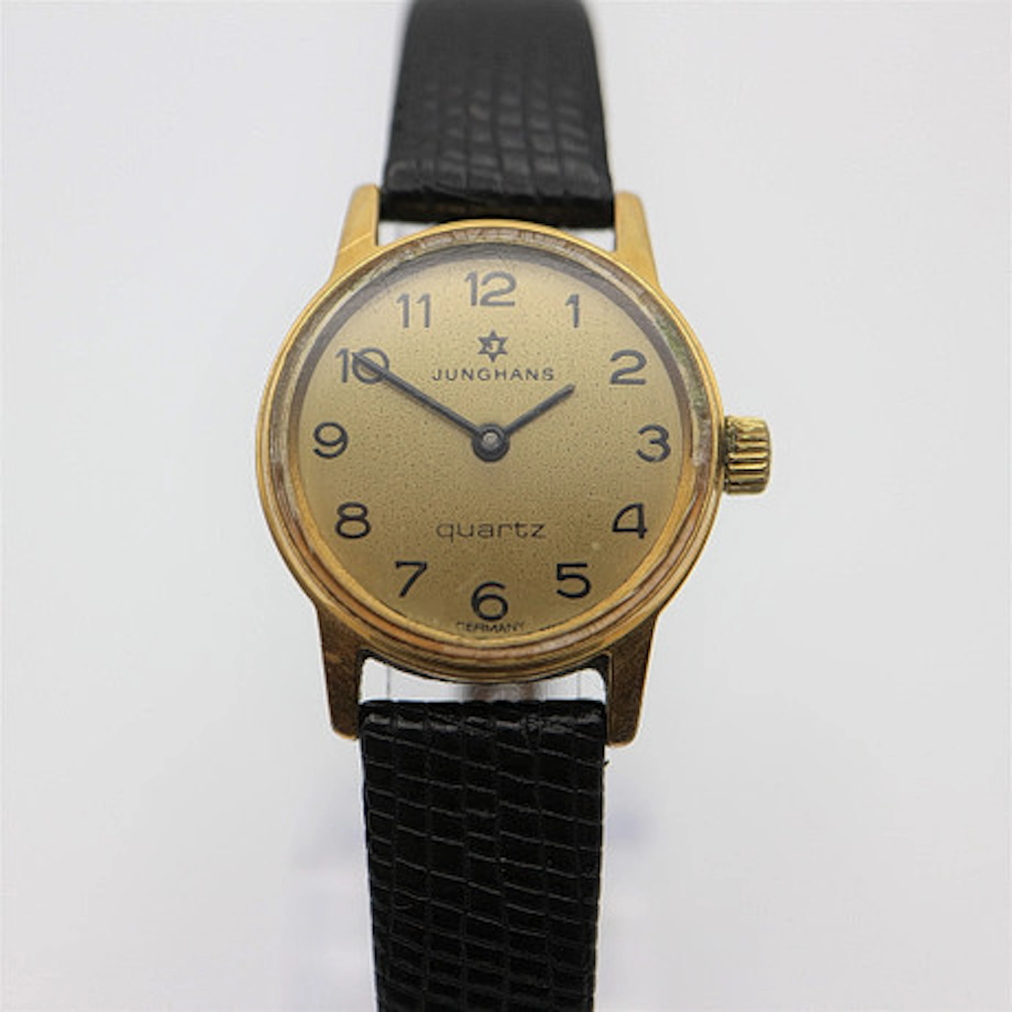 JUNGHANS ARMBANDSUR.