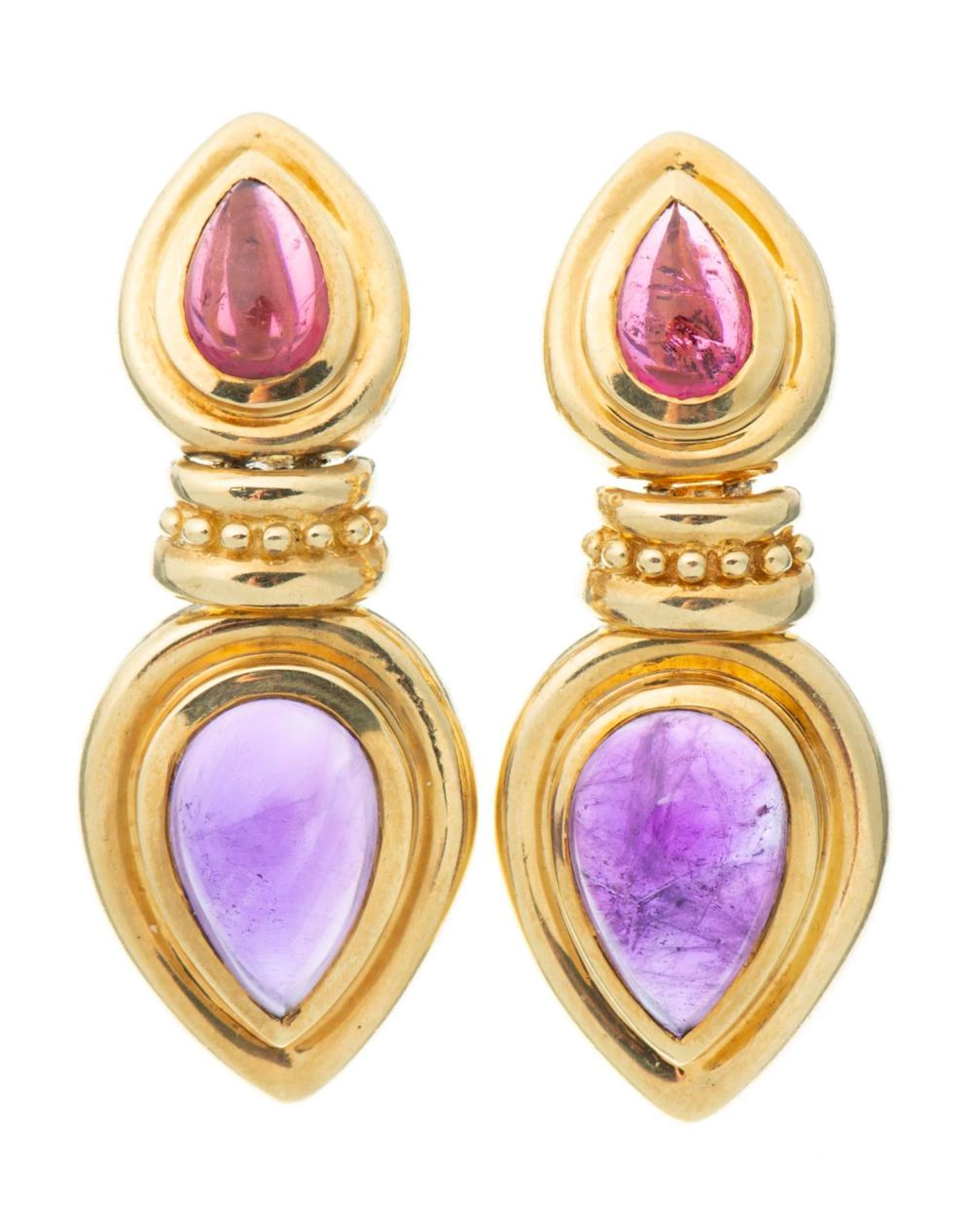 Paire de boucles d'oreille pendentif en or jaune
