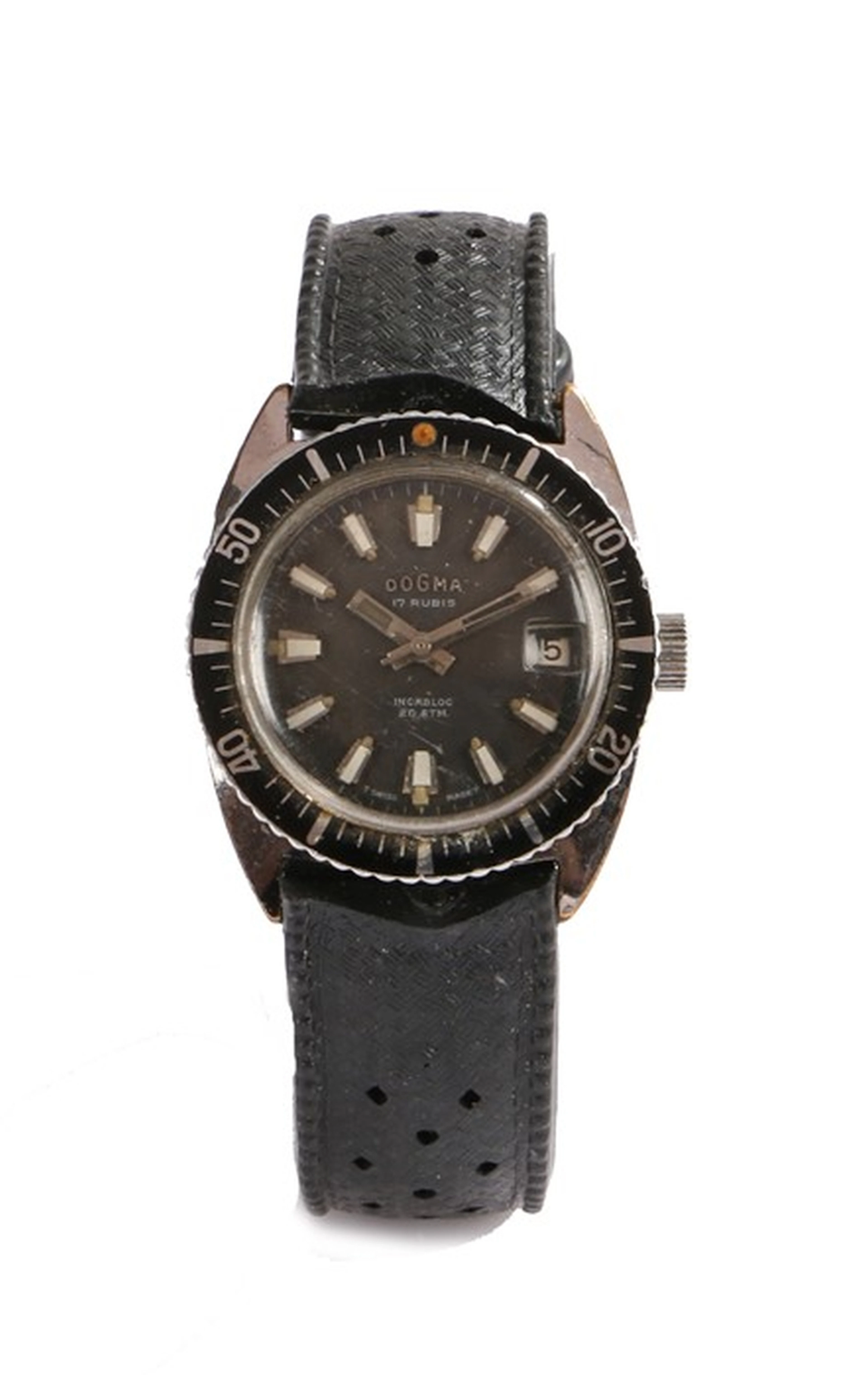 Dogma Incabloc divers watch, the signed black dial