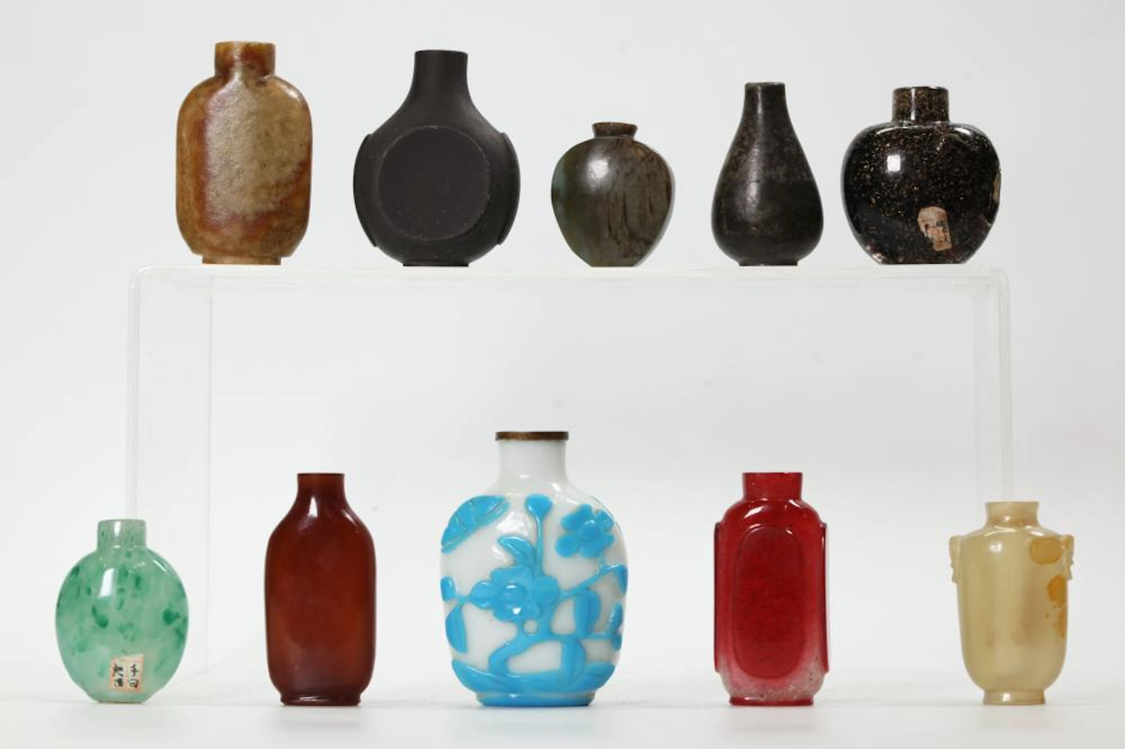 10 Chinese 19th - Early 20th Century Snuff Bottles