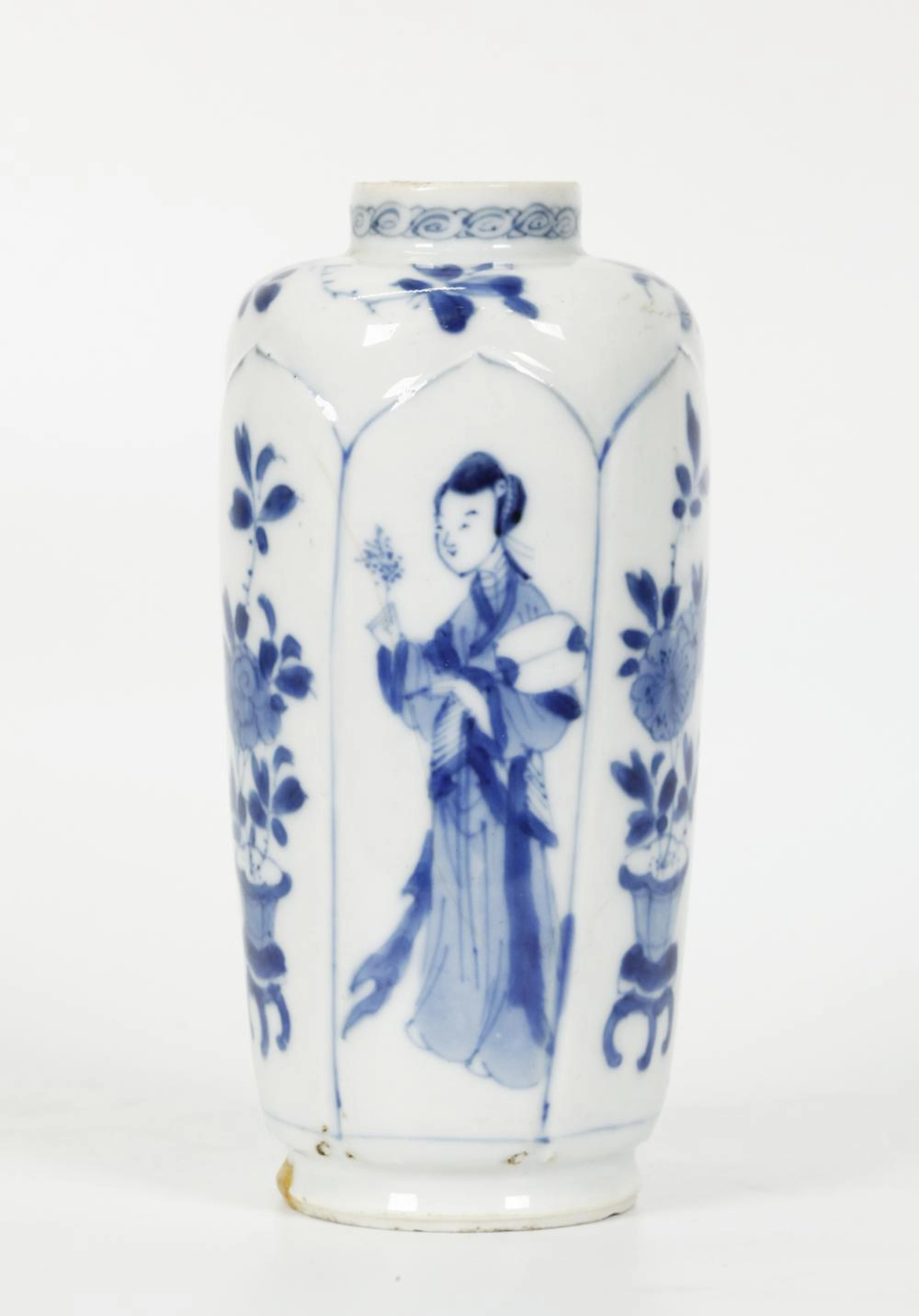 Chinese Kangxi Ca 1700 Blue & White Porcelain Vase