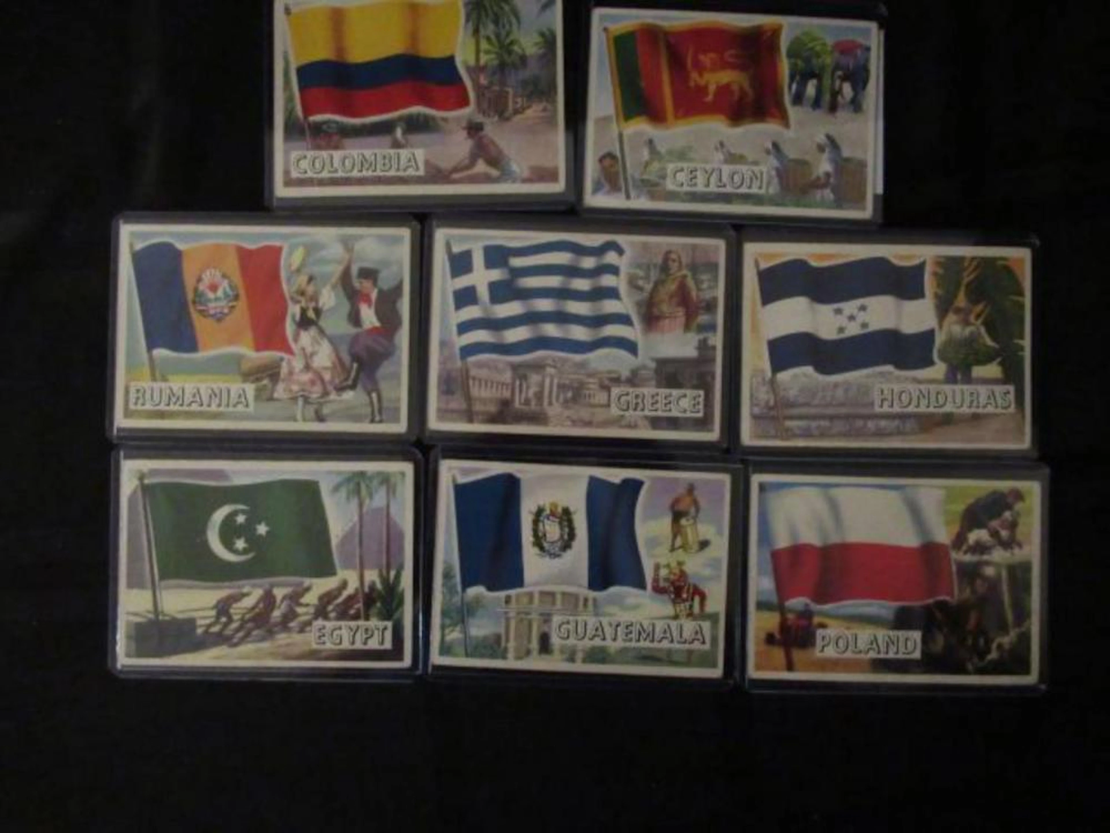 8 1956 TOPPS Flags of World VGEX to EX