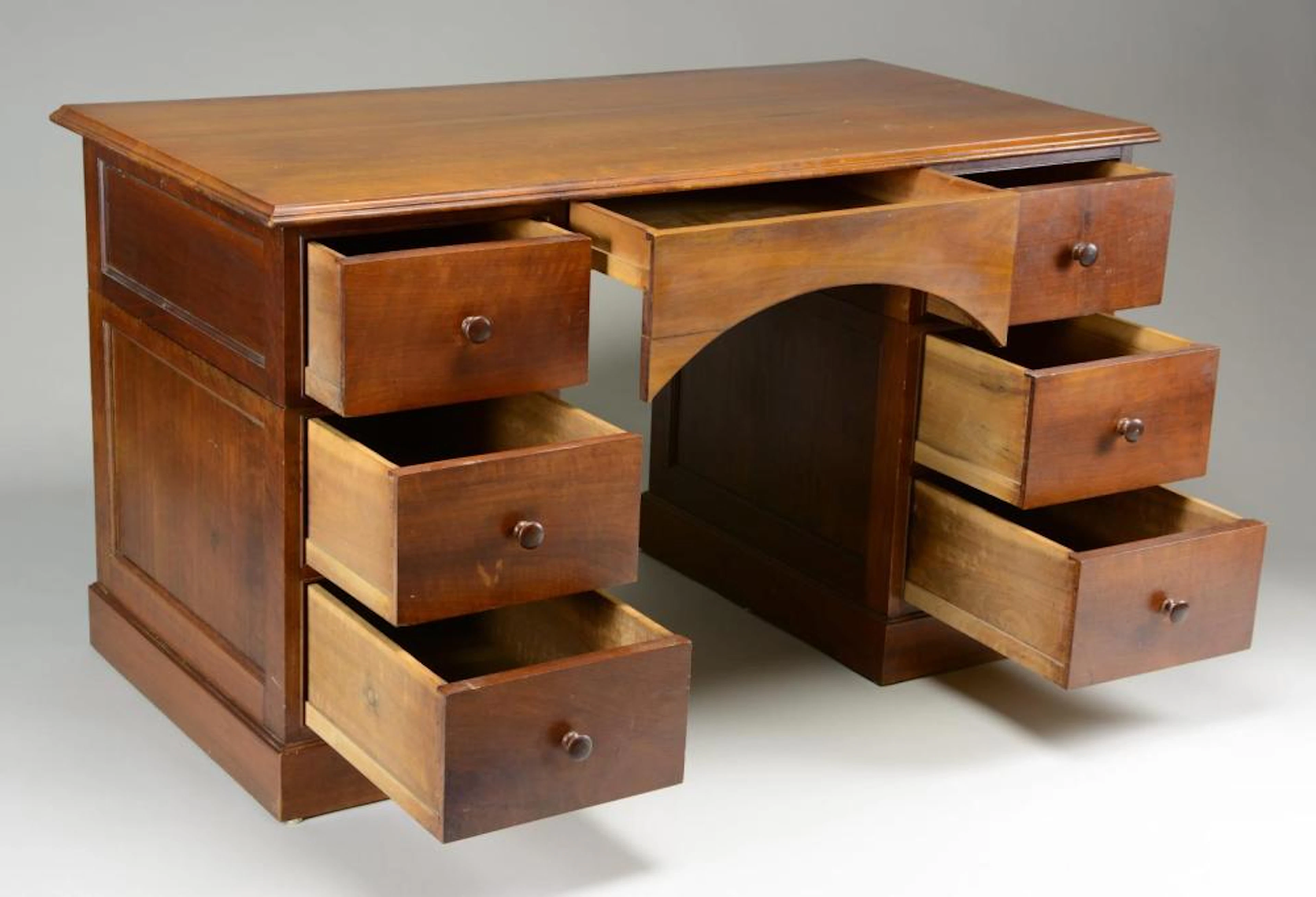 GENERAL SLADEN TAKE-DOWN FIELD DESK.