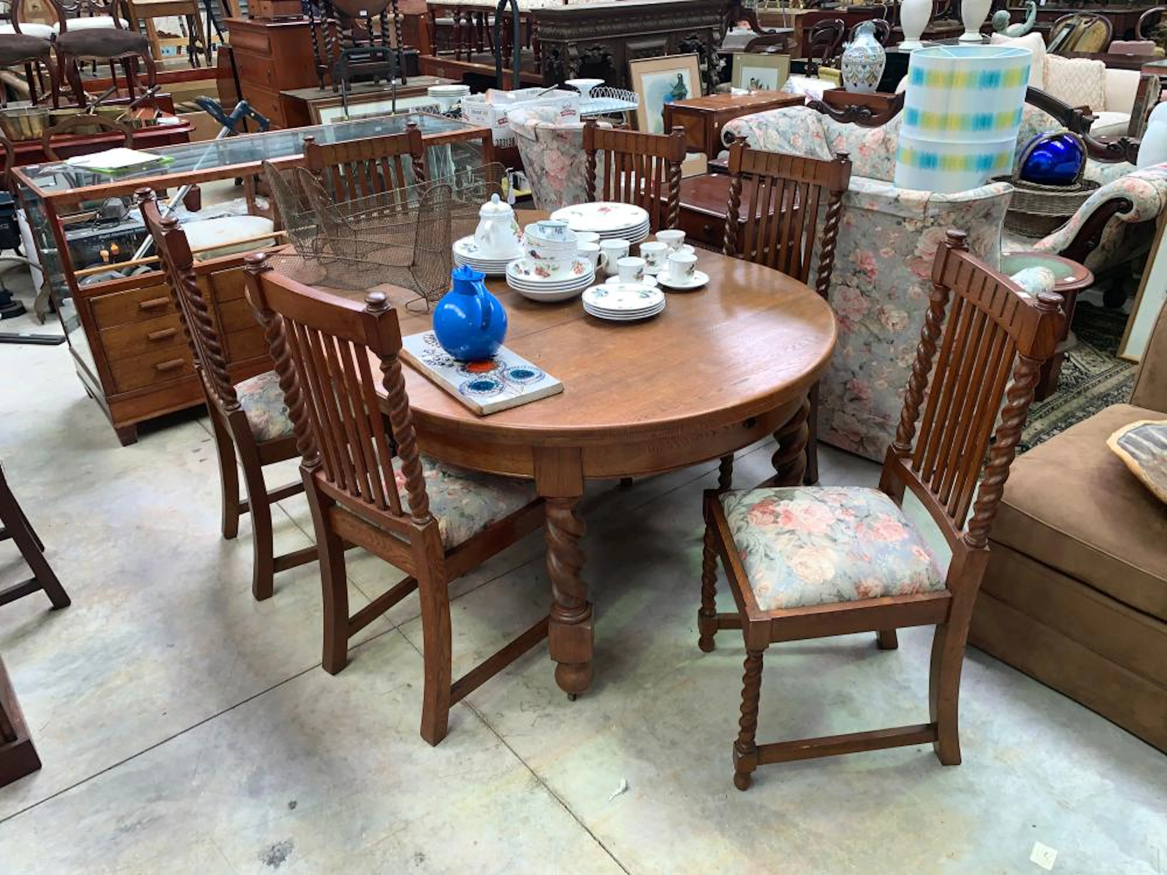Vintage oak Barley twist table and chairs