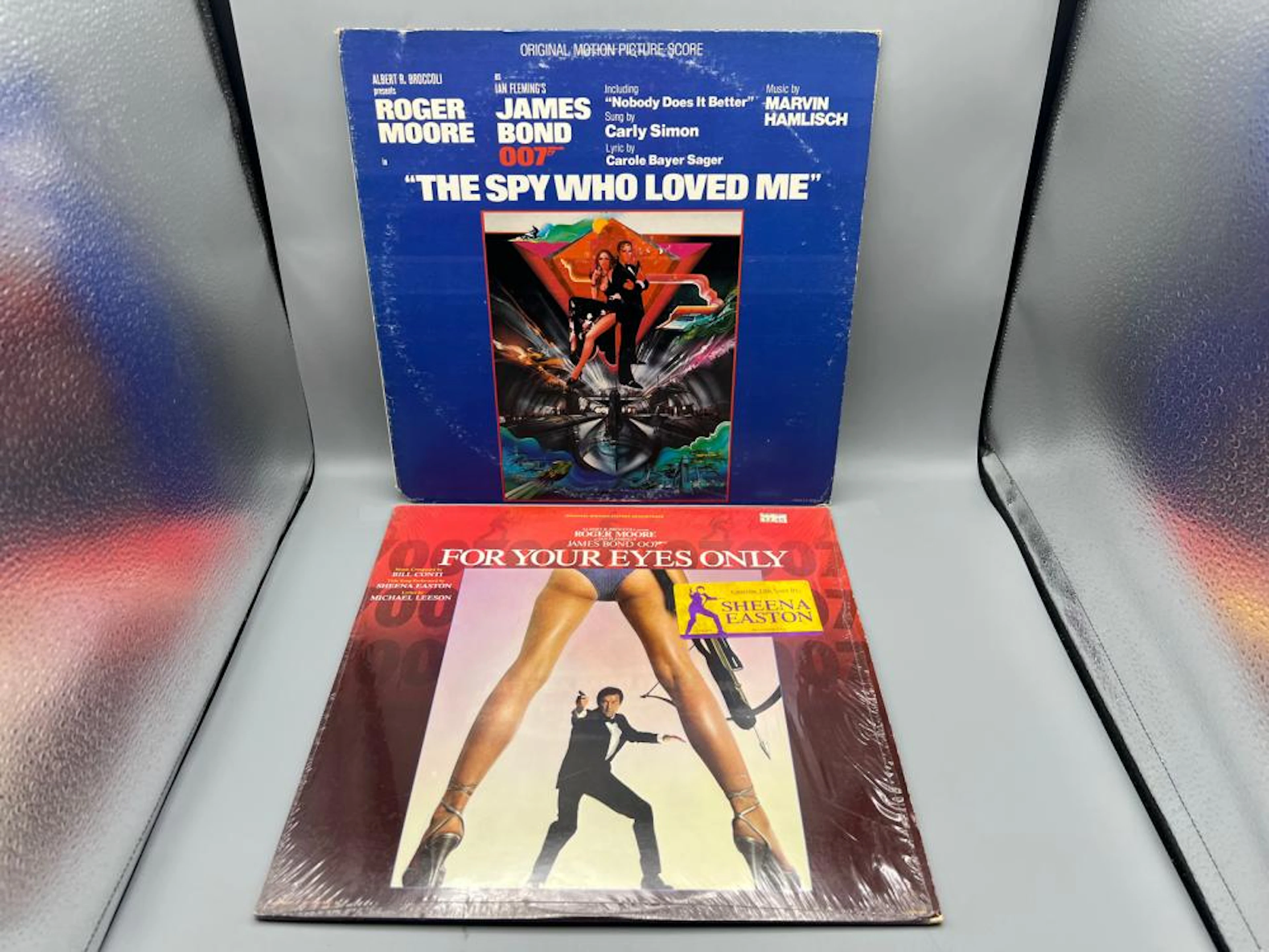 Lot of (2) vinyl albums: Original Motion Picture...