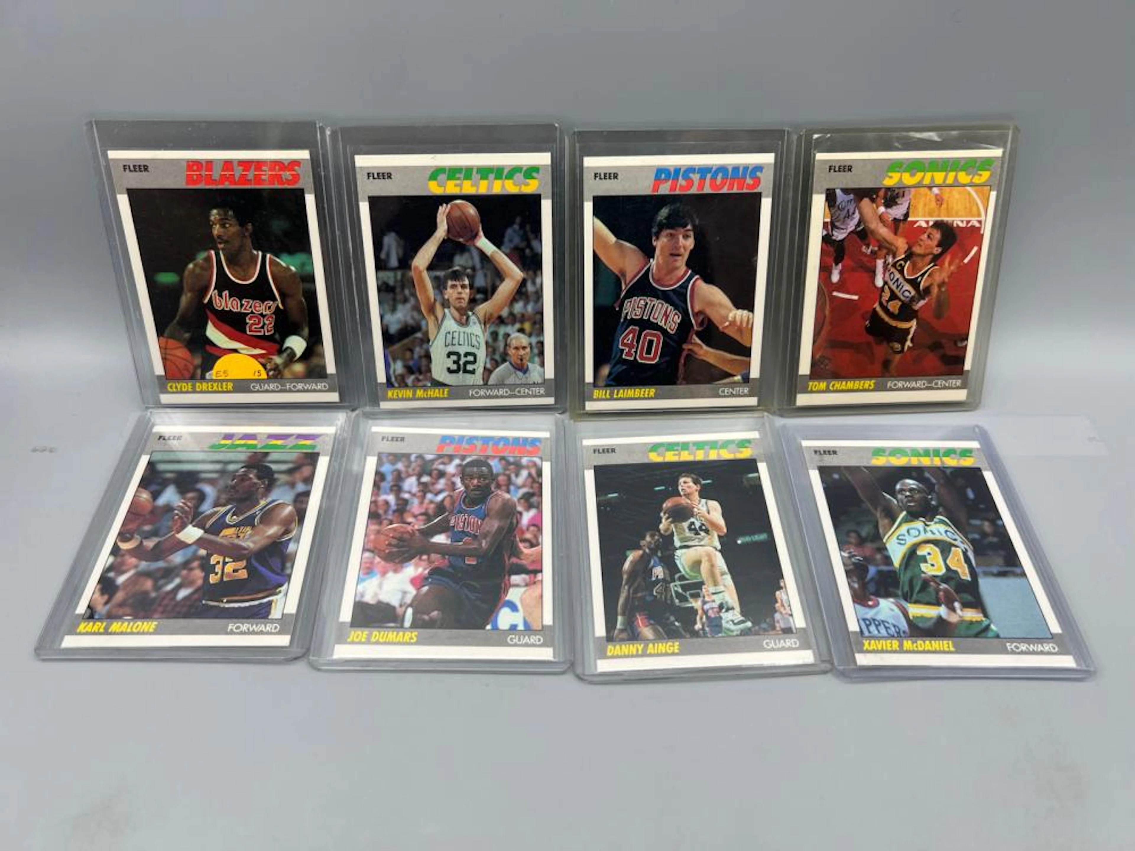 Lot of (8) 1987 Fleer Basketball Cards - Clyde Drexler