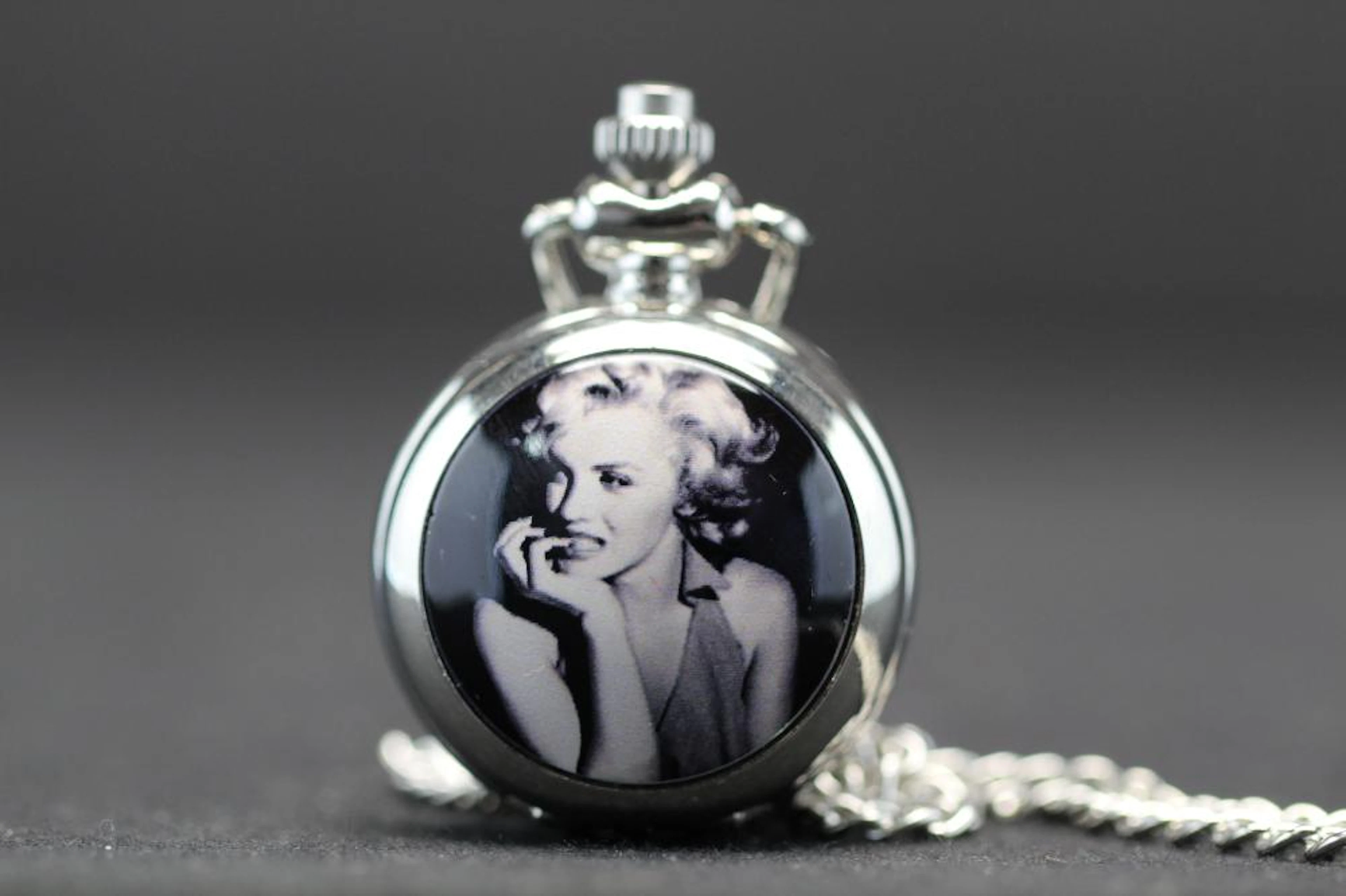 Marilyn Monroe Pocket Watch Working, Beautiful Picture