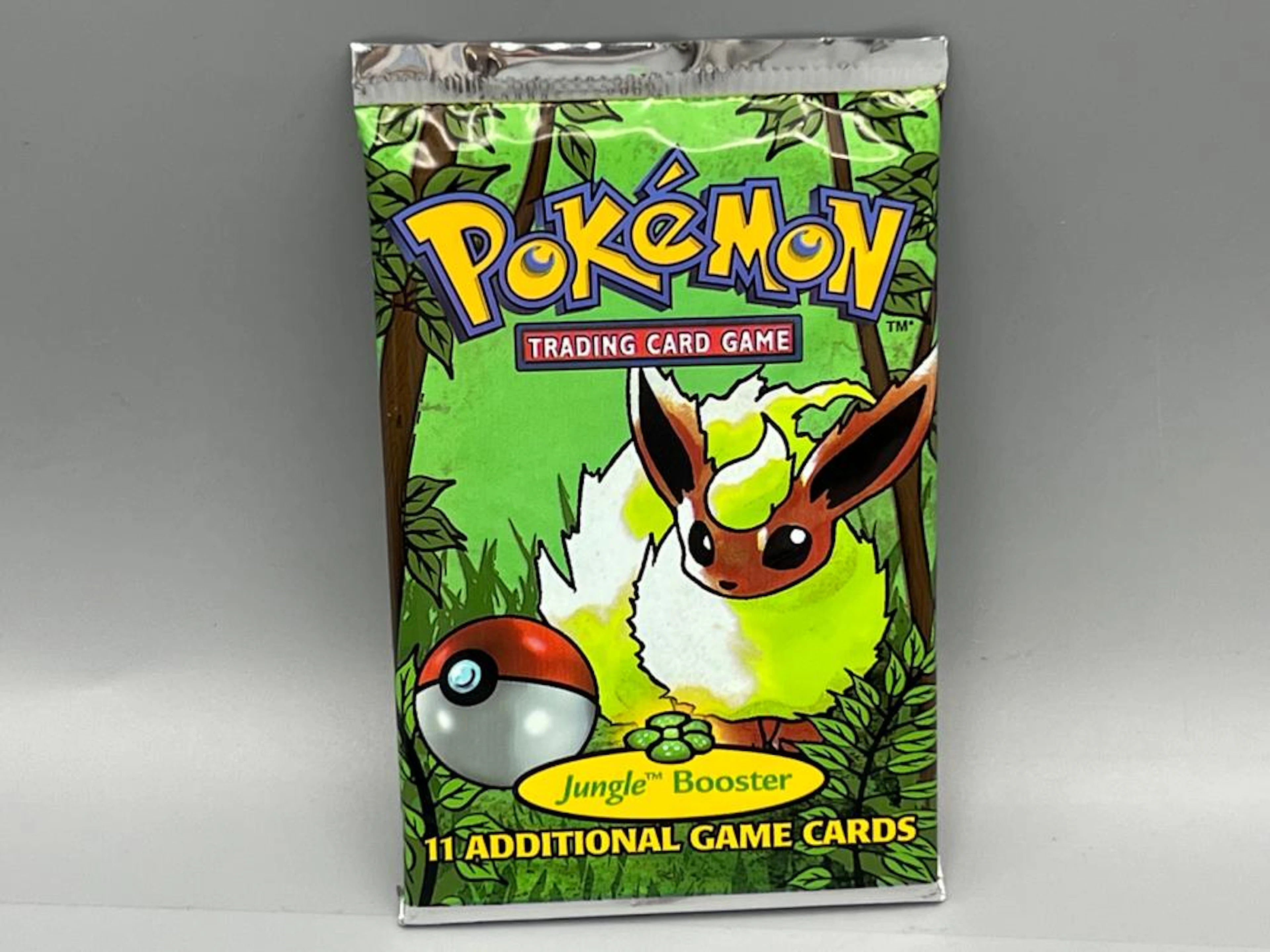 1999 Pokemon Jungle Unopened Booster Pack - Flareon Artwork