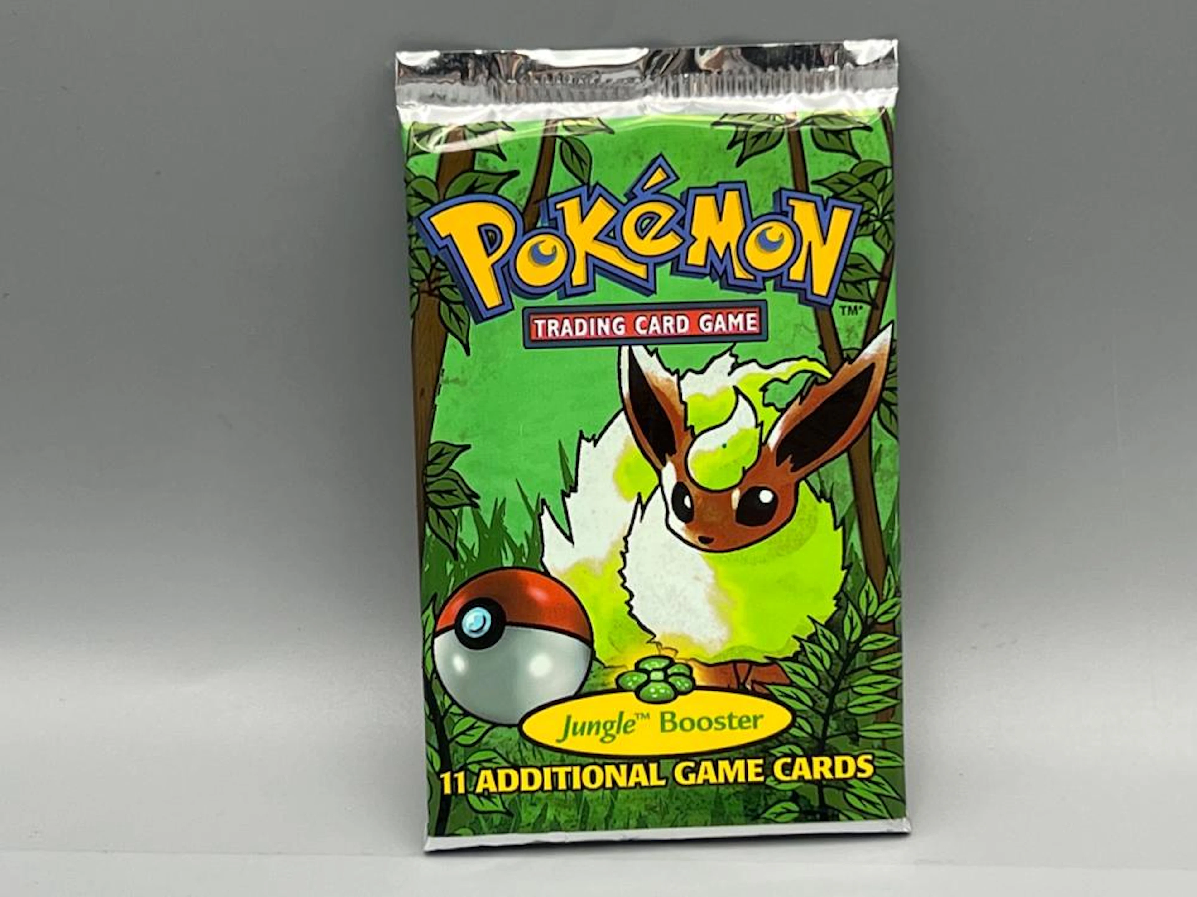 1999 Pokemon Jungle Unopened Booster Pack - Flareon Artwork