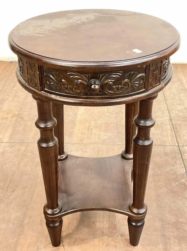 Traditional Style Single Drawer Lamp Table
