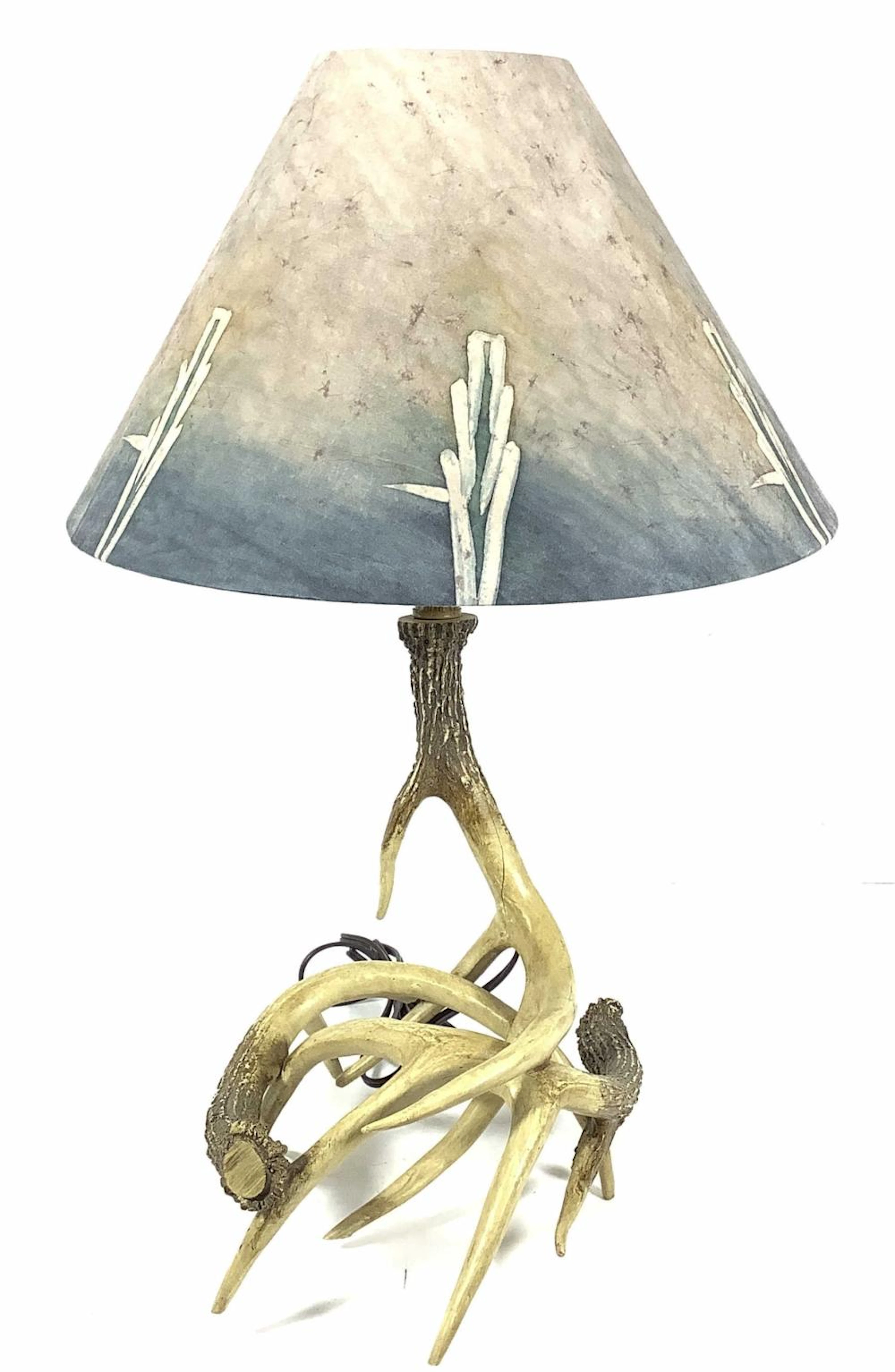 Southwestern Antler Horn Style Table Lamp