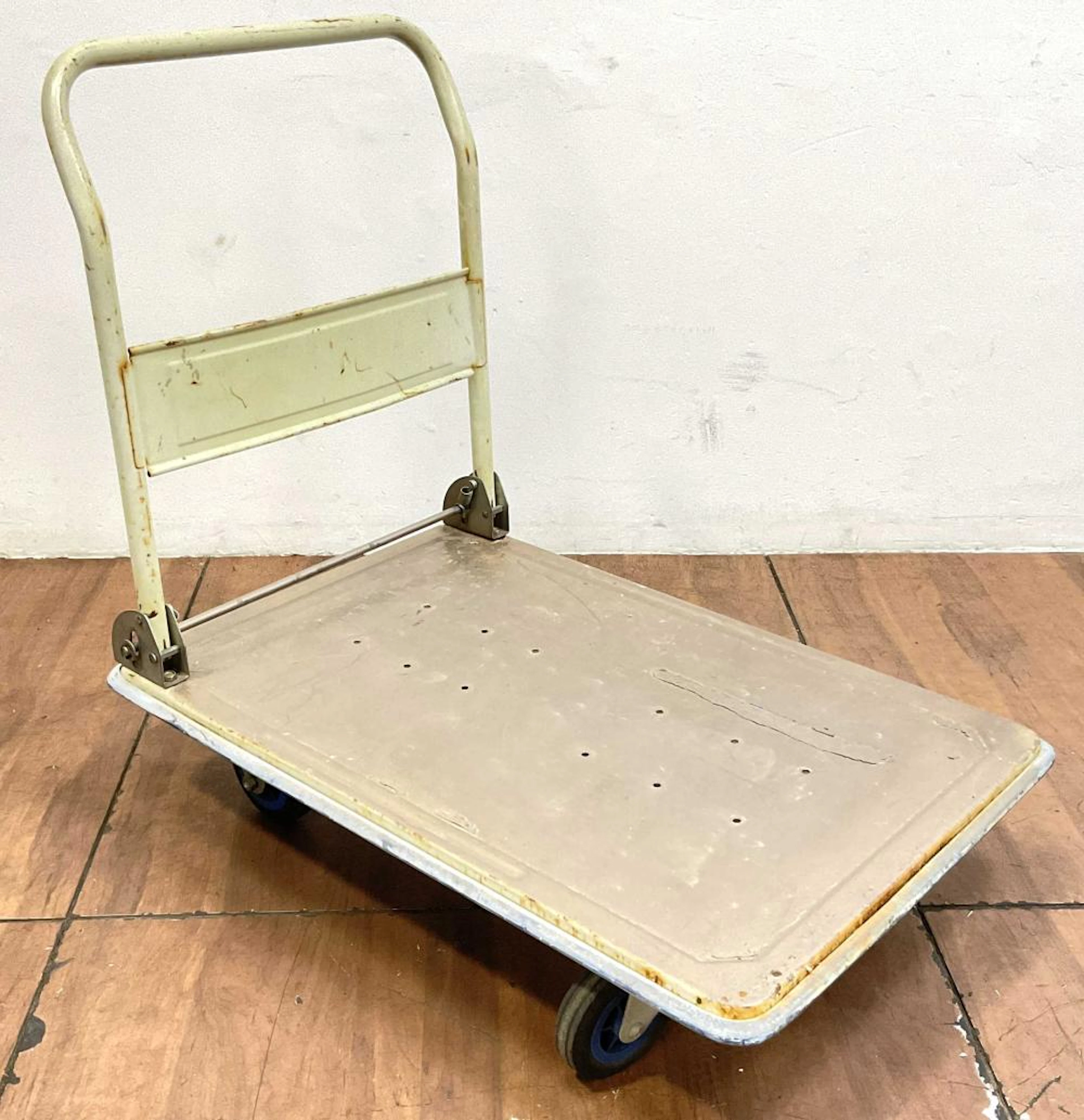 Folding Utility Cart On Casters