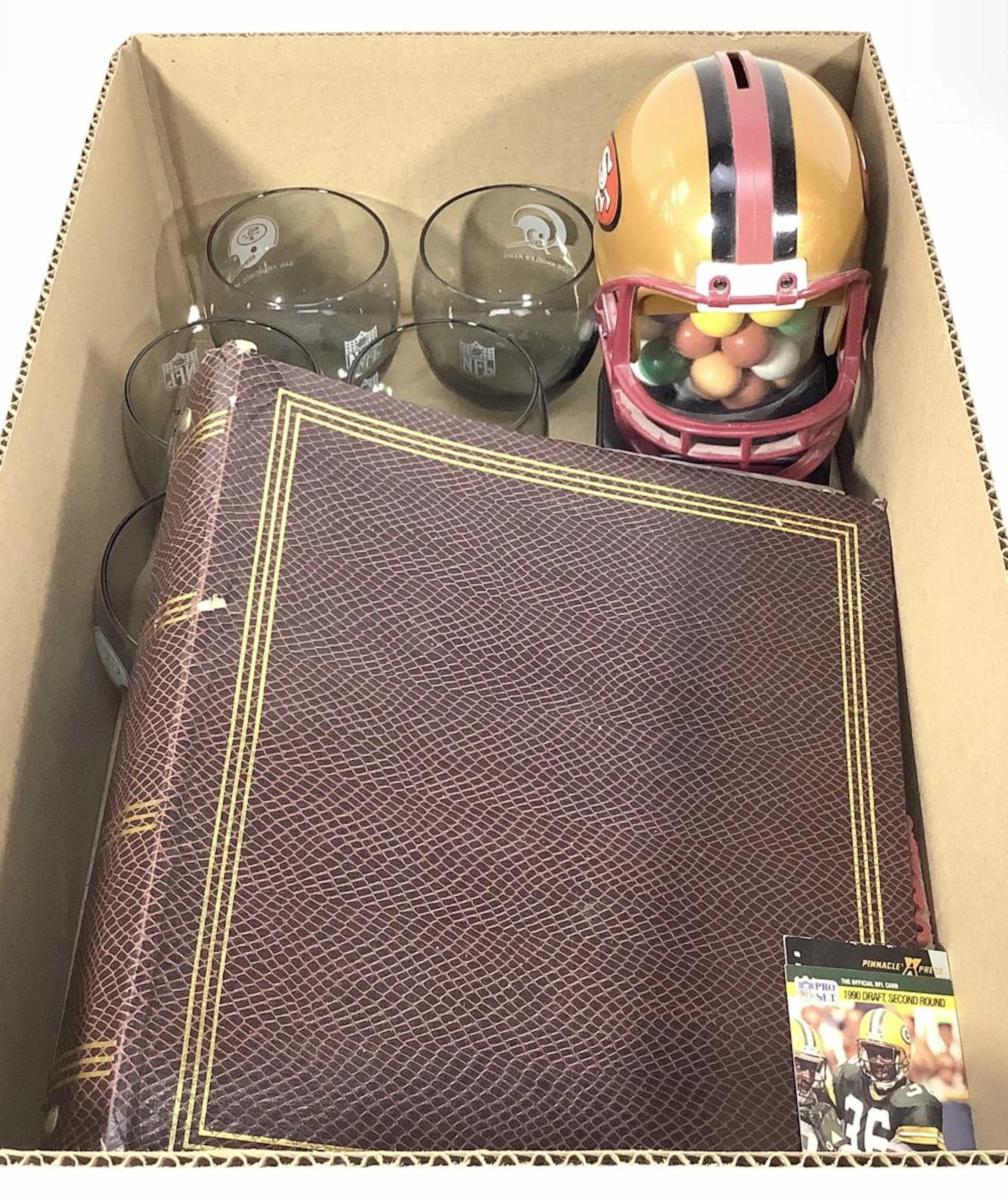 Sports Collectibles, NFL Cards, Drinkware
