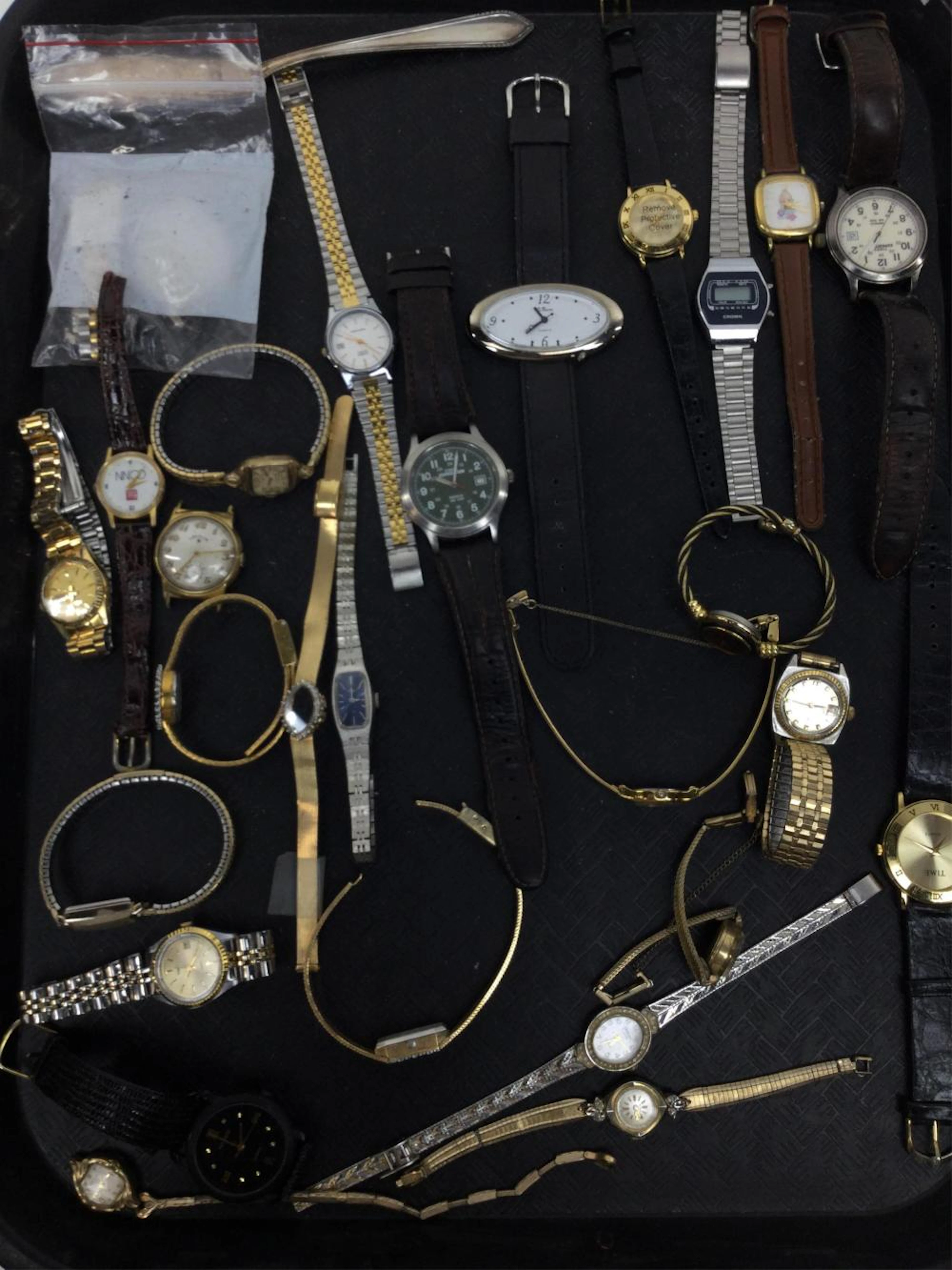 (28pc) Men & Women?s Wristwatches