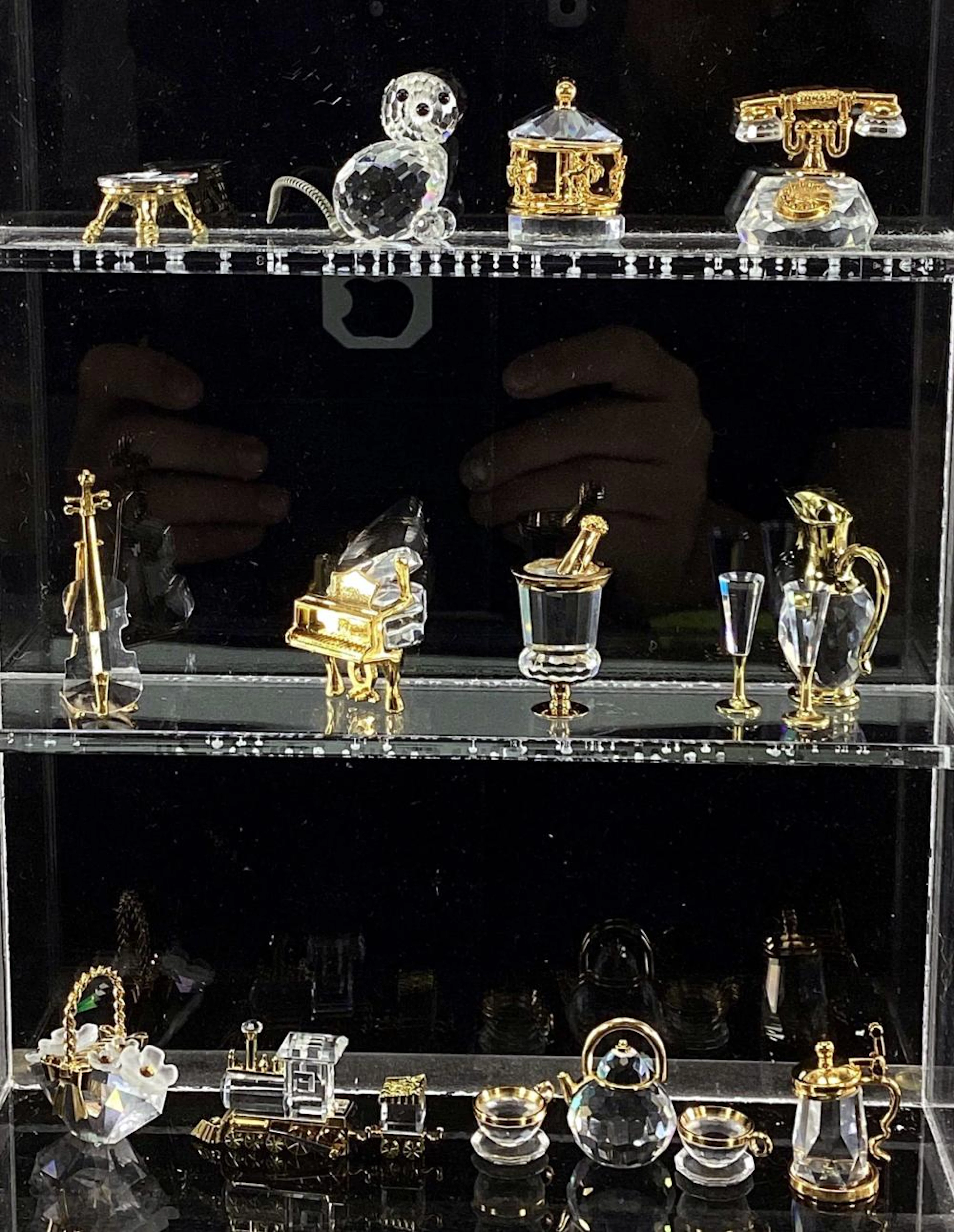 (16) Swarovski Crystal Miniature Pieces