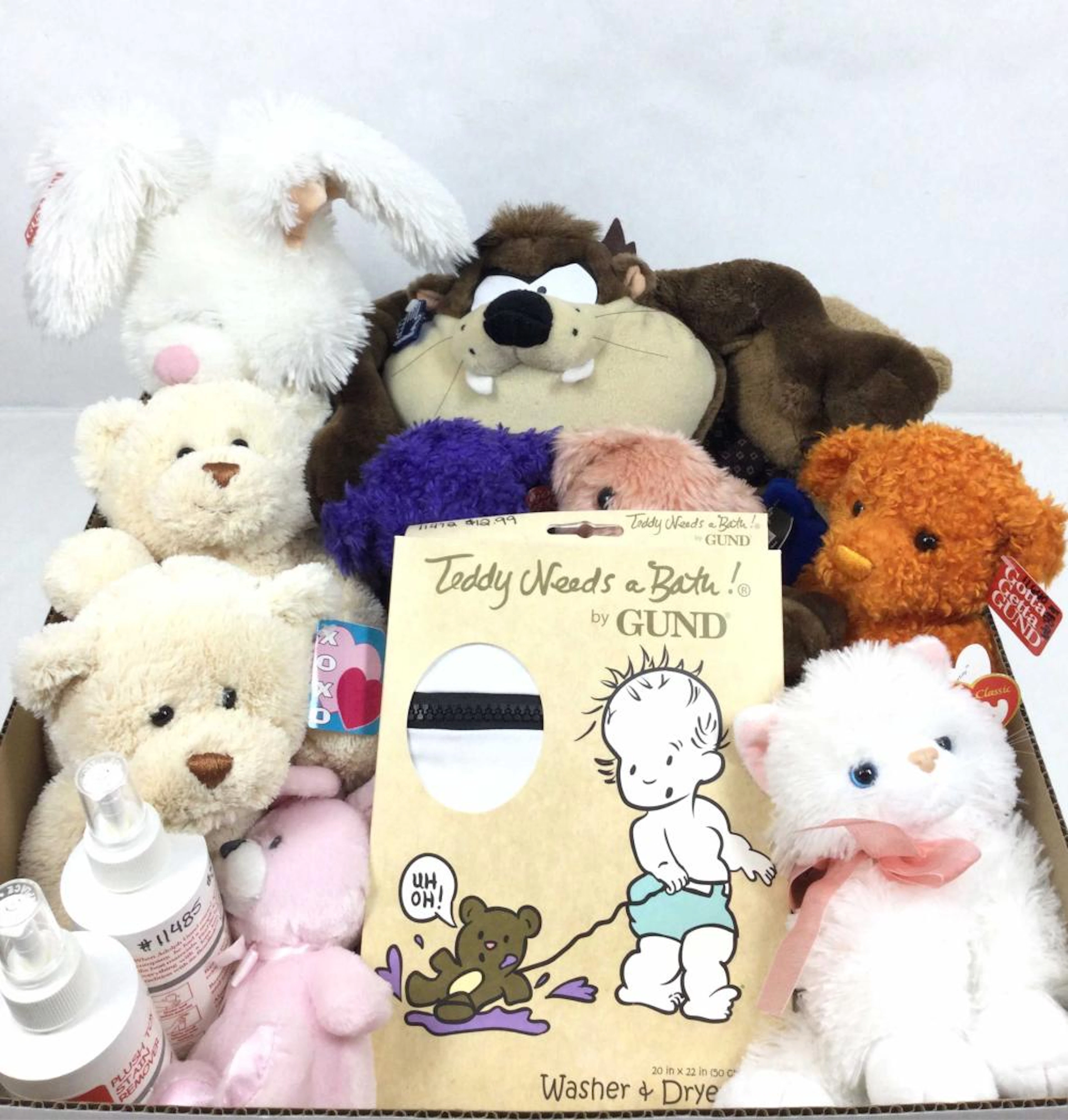 Assorted Plush Animals, Washer/ Dryer Bags