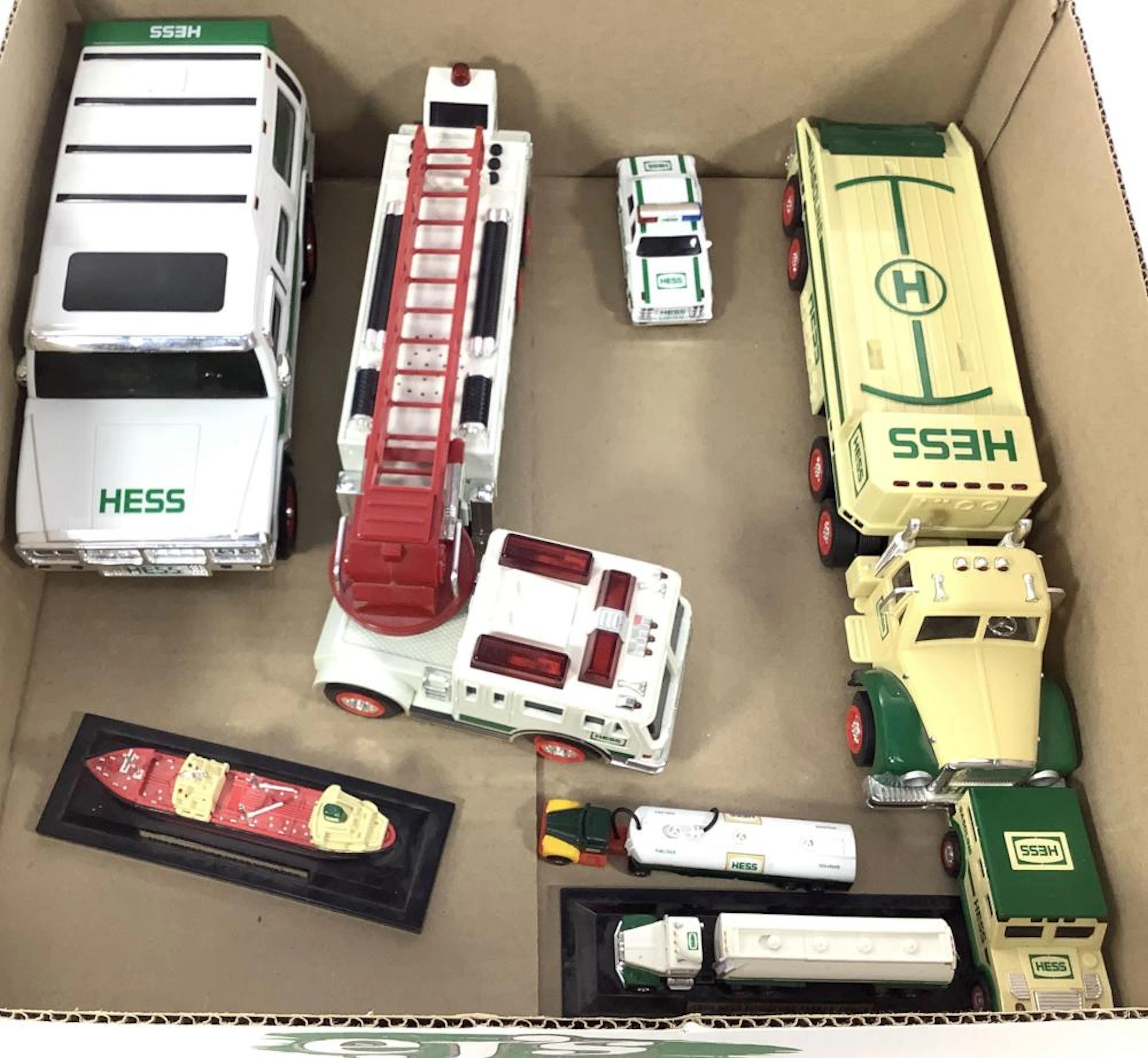 Toy Vehicles, Hess Fire Truck, Transporter
