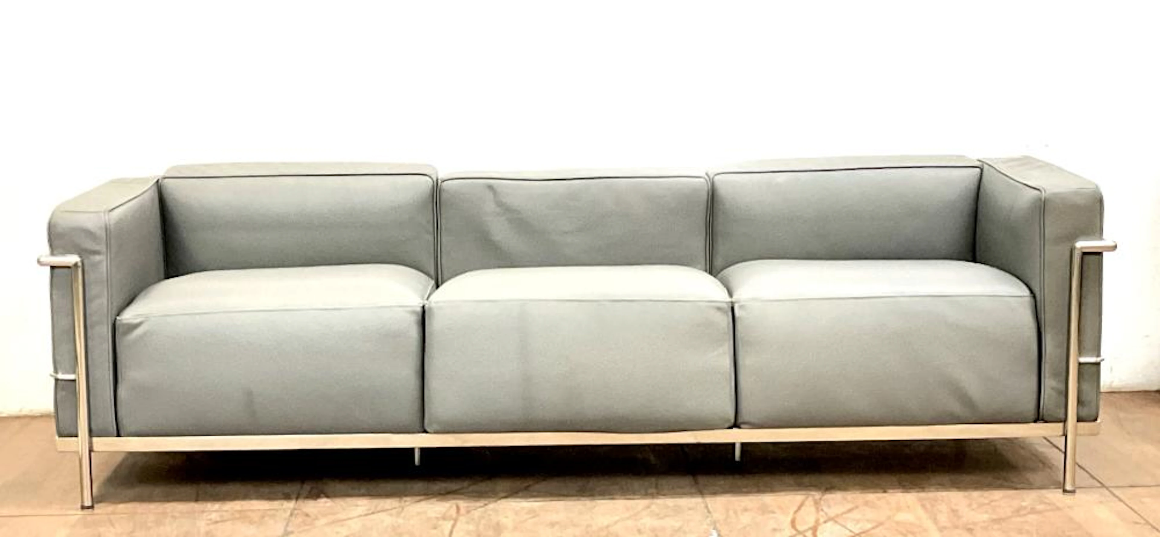 LC3 Grande Corbusier Style Modern Leather Sofa