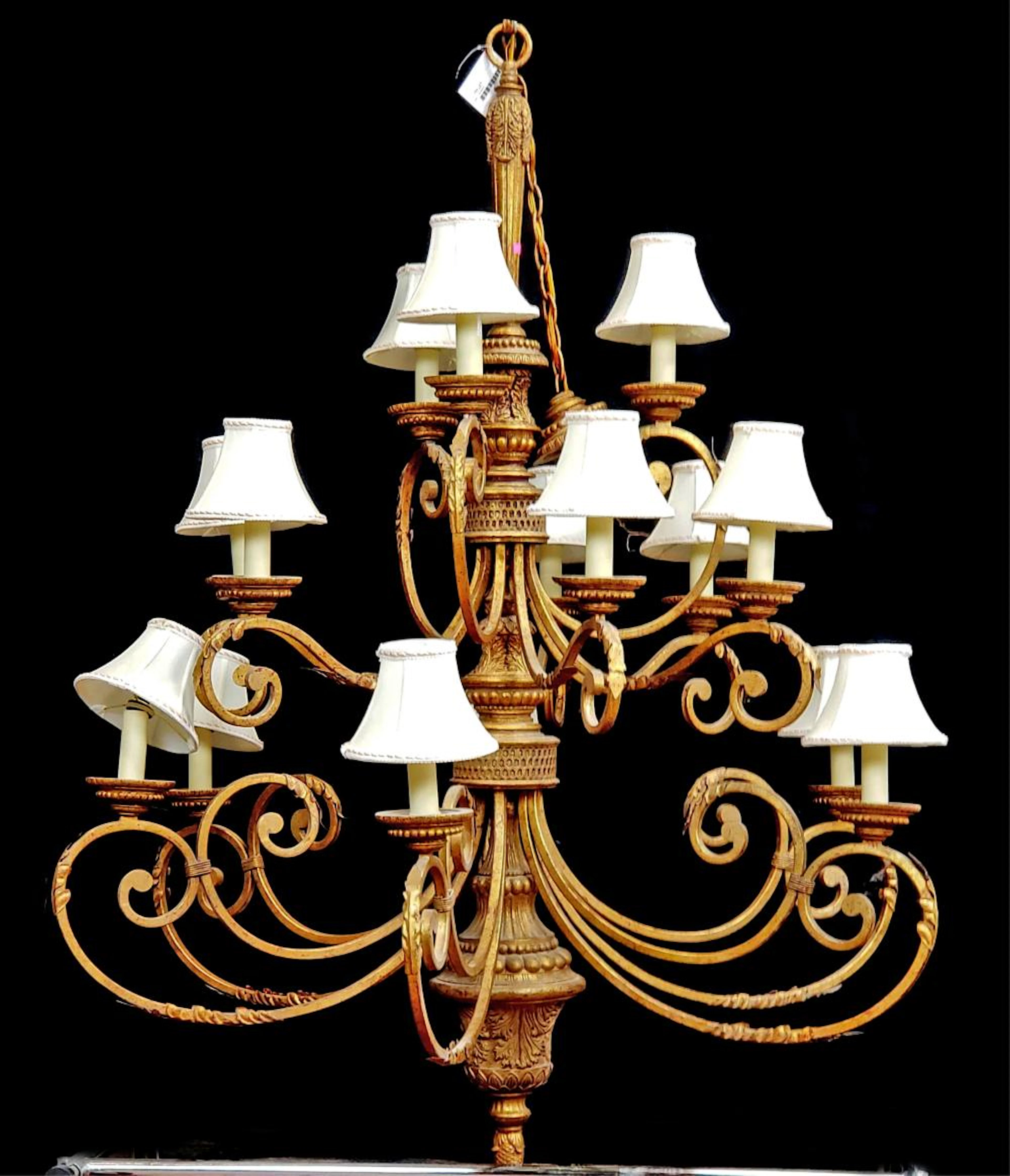 Traditional Style Gilt Iron 15-light Chandelier