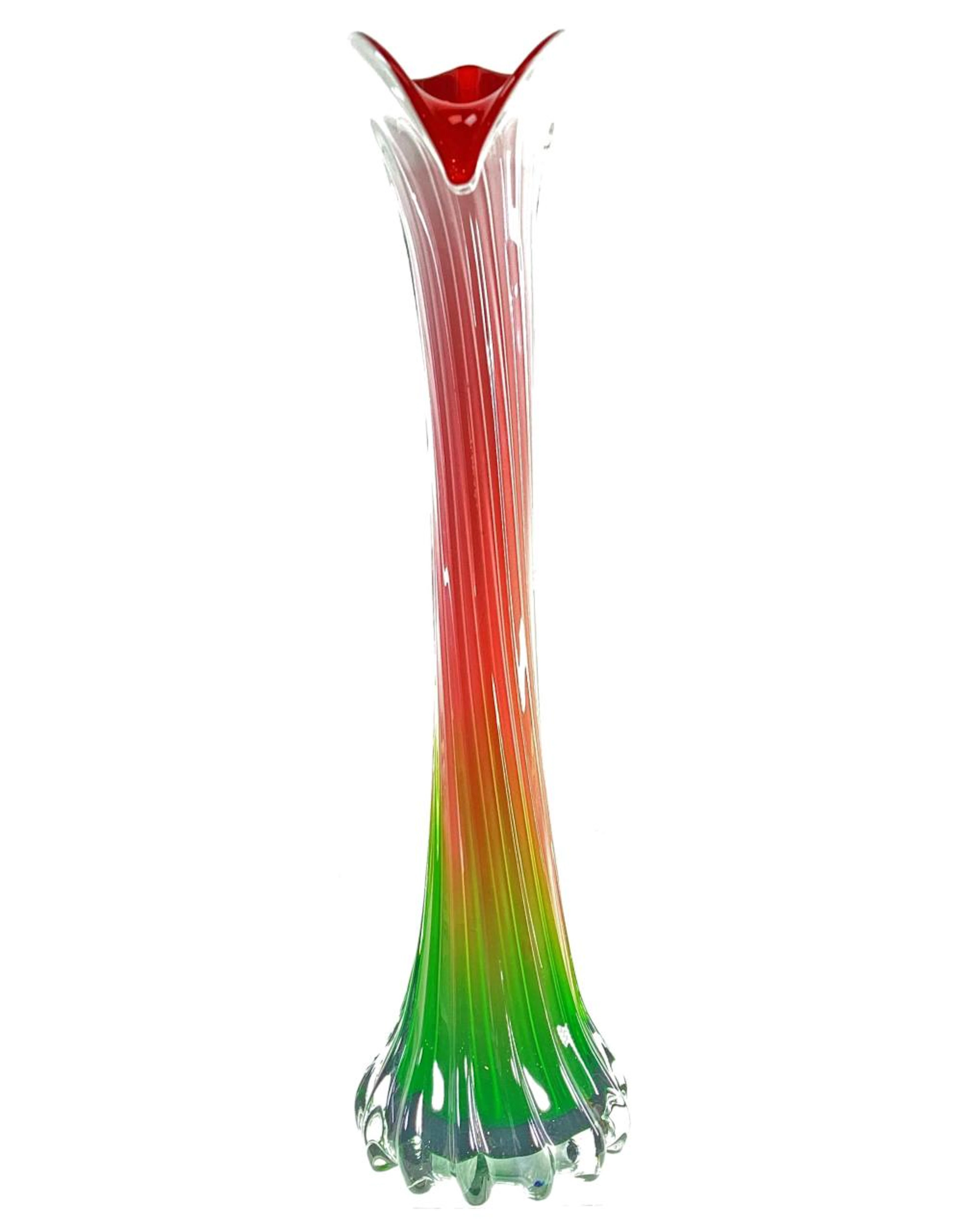 15in Studio Art Glass Jack In The Pulpit Vase