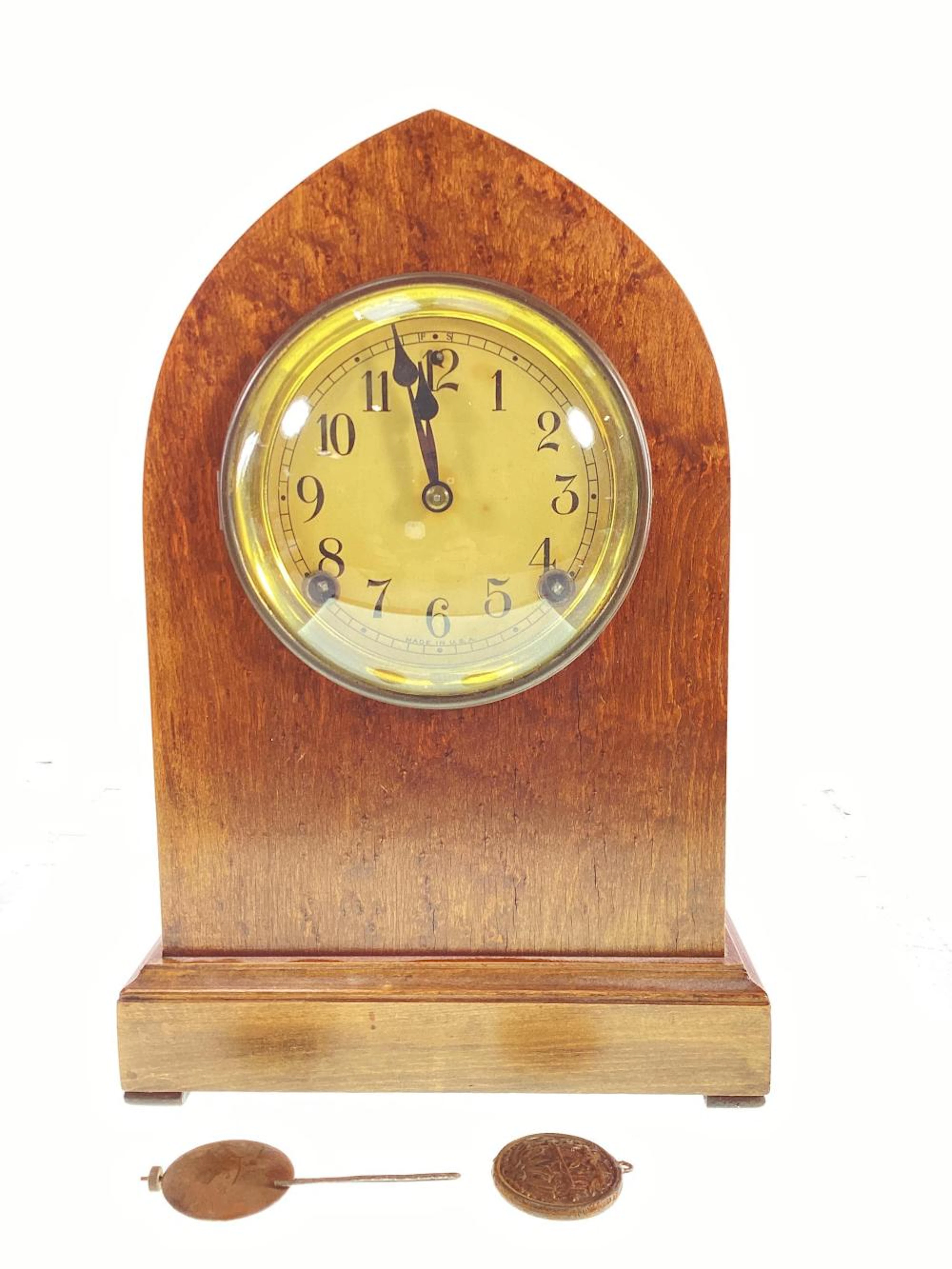 Vintage Sessions #240 Cathedral Gong Mantle Clock