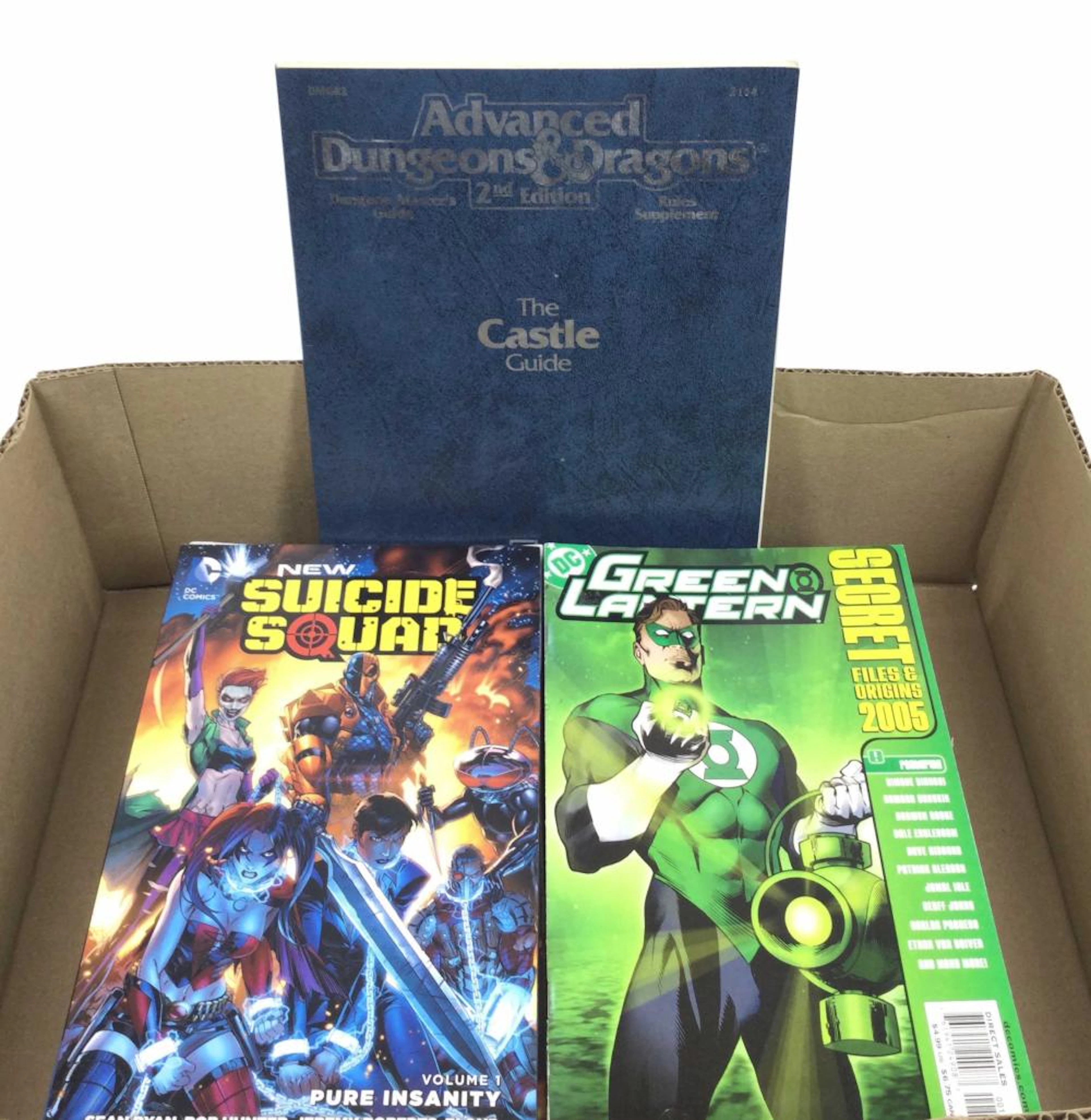 (18pc) DC Hard & Soft Cover Comics